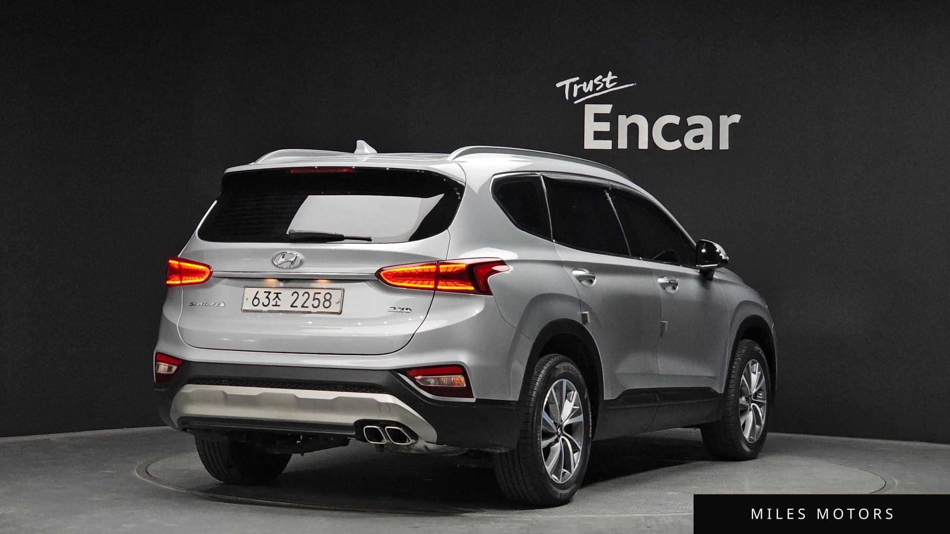 Hyundai Santafe 2019 — миниатюра 2