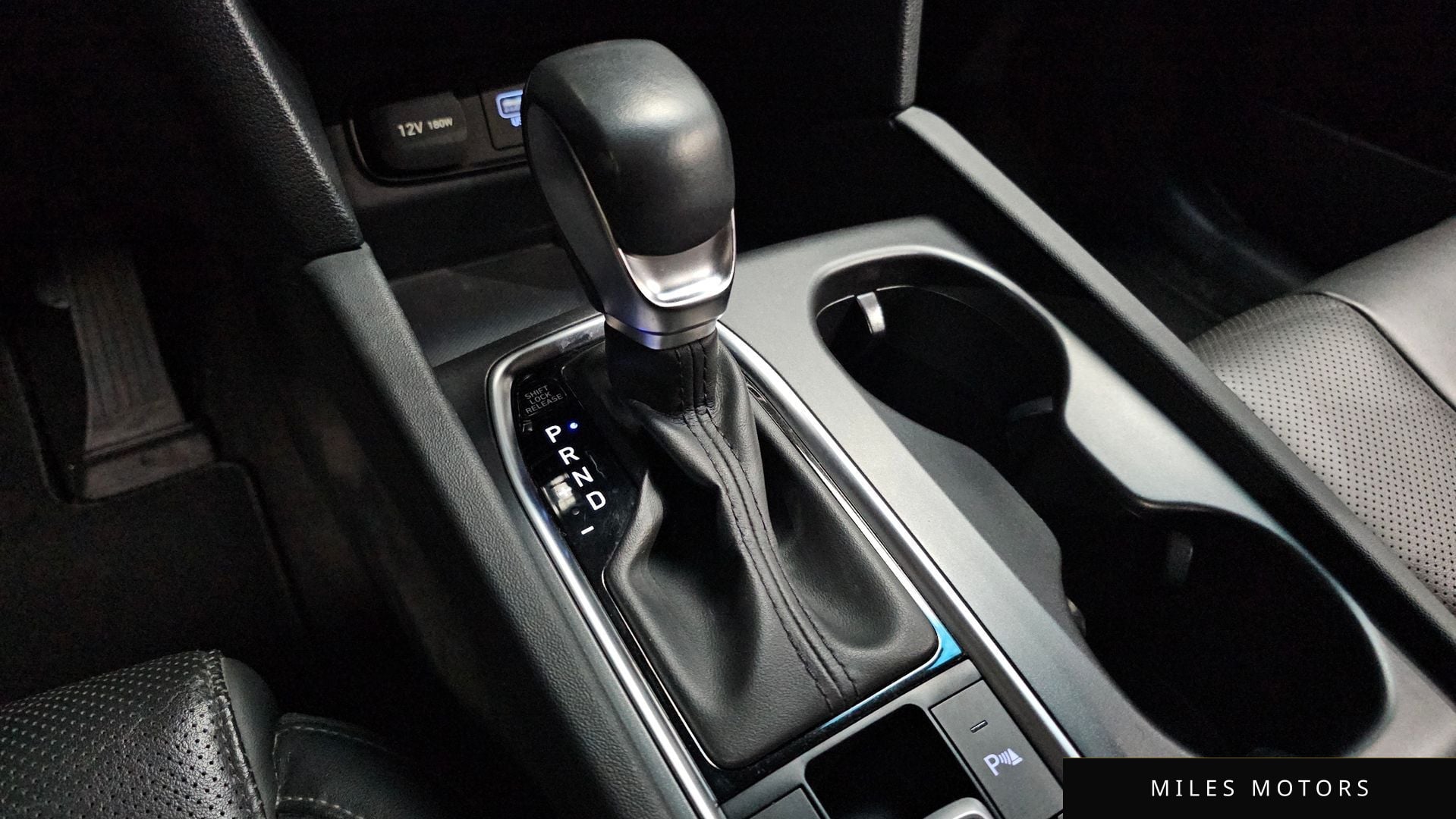 Hyundai Santafe 2019 — миниатюра 9