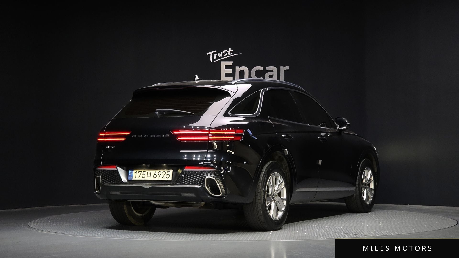 Genesis GV70 2021 — миниатюра 2