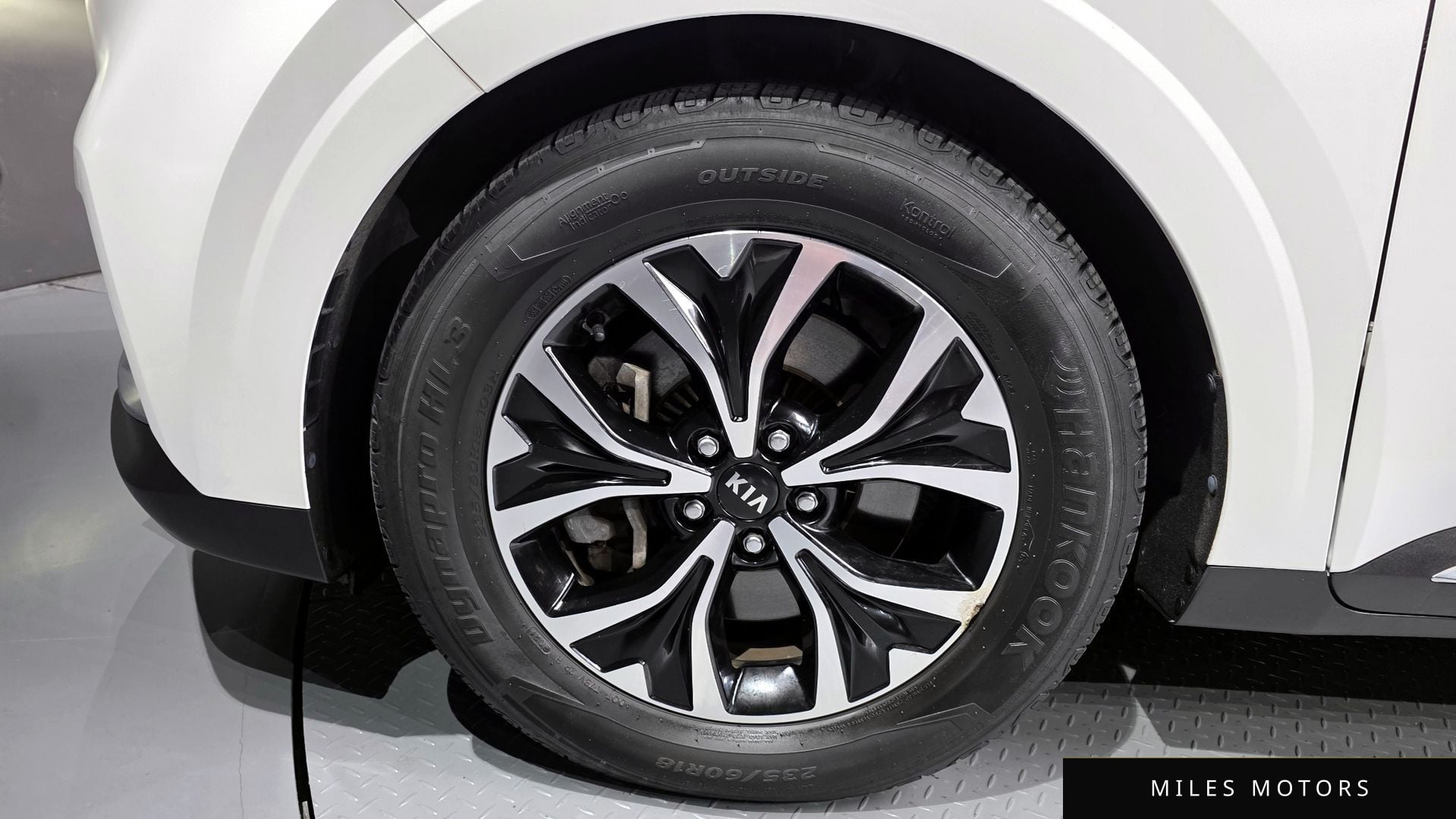 Kia Carnival 2021 — миниатюра 5
