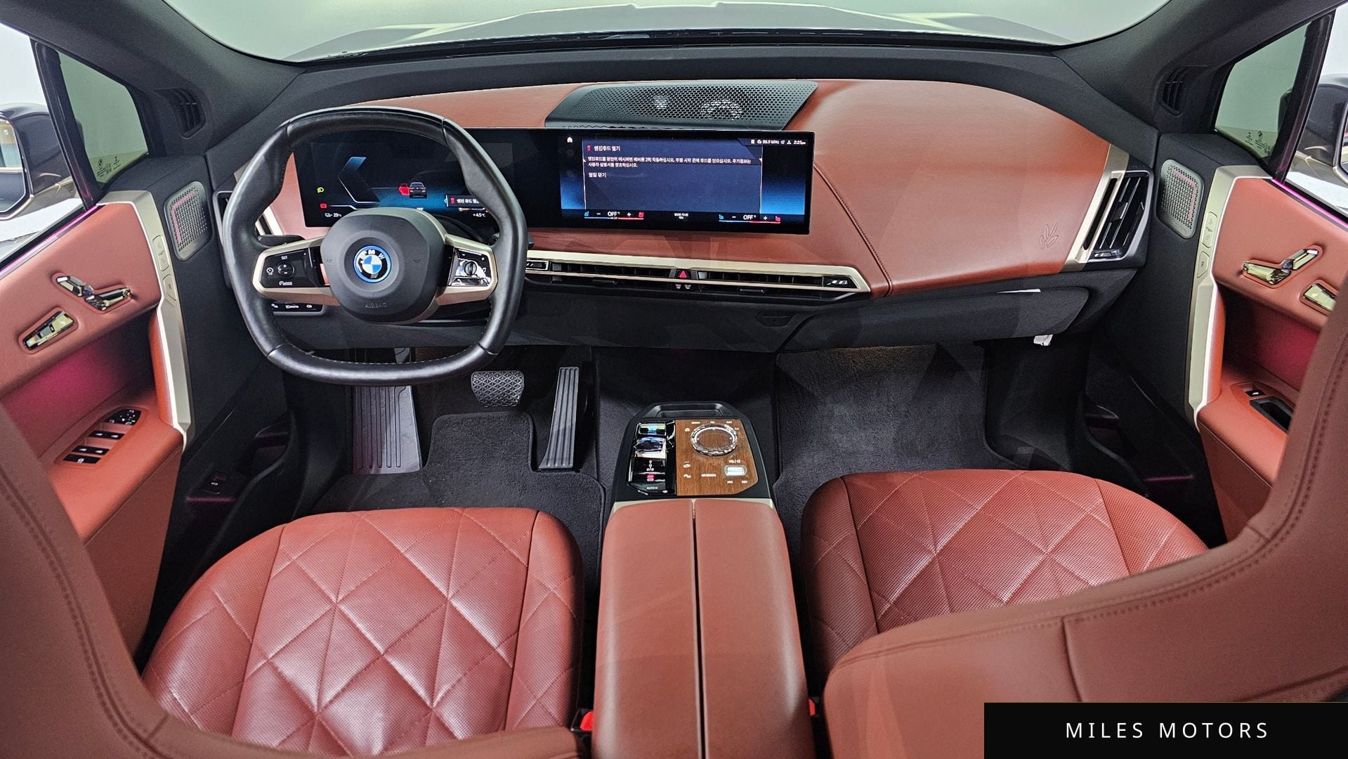 BMW iX 2022 — миниатюра 7