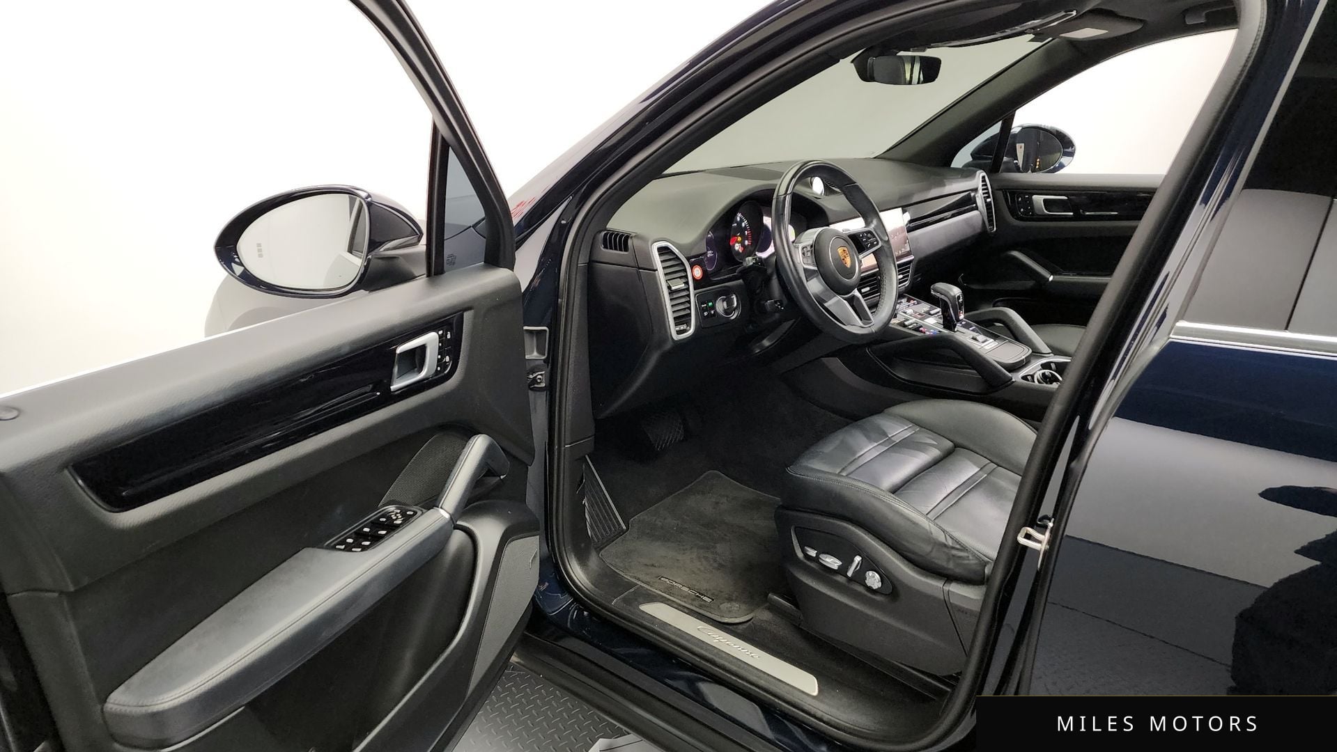 Porsche Cayenne 2021 — миниатюра 10