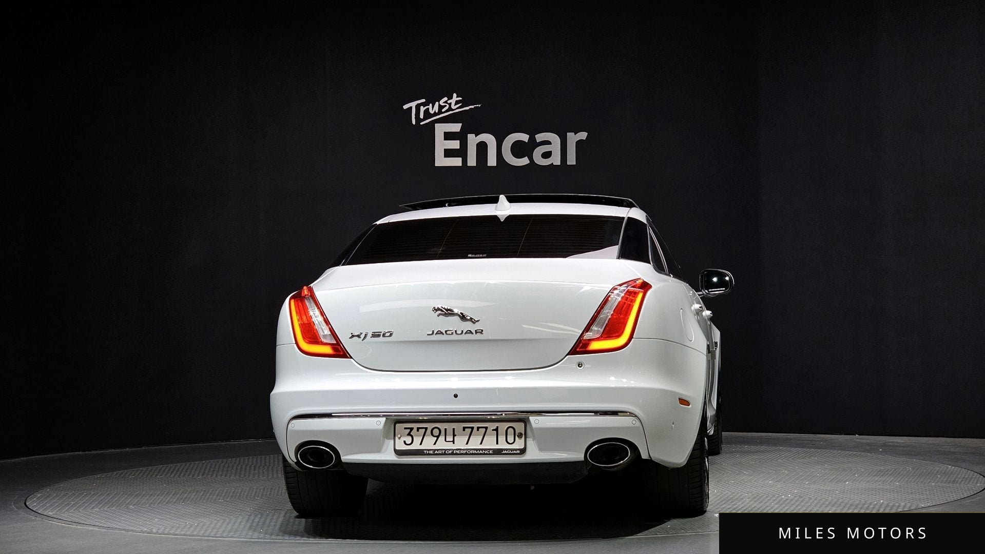 Jaguar All New XJ 2019 — миниатюра 4