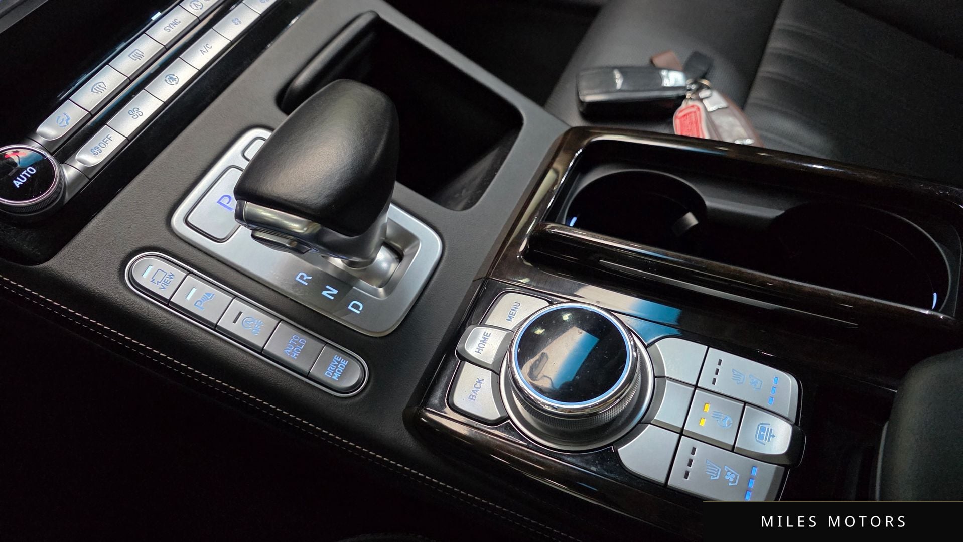 Genesis G90 2019 — миниатюра 9