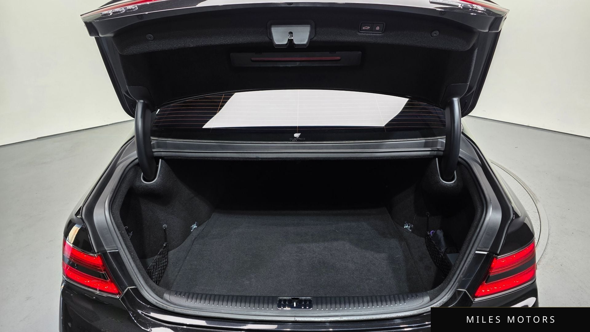 Genesis G90 2019 — миниатюра 20