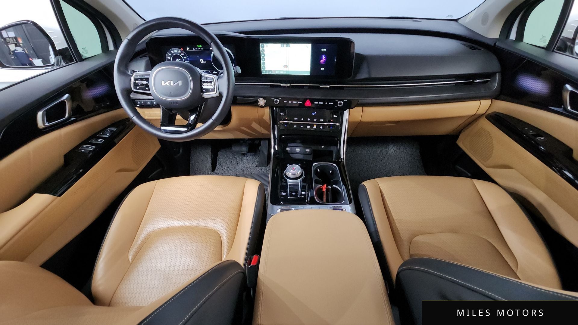 Kia Carnival 2023 — миниатюра 7