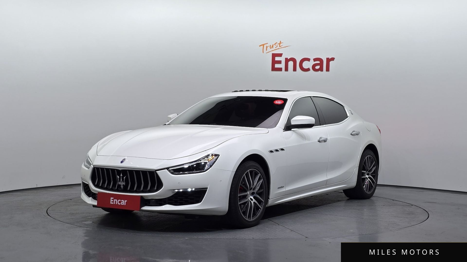 Maserati Ghibli 2020 — фото 1 из 12