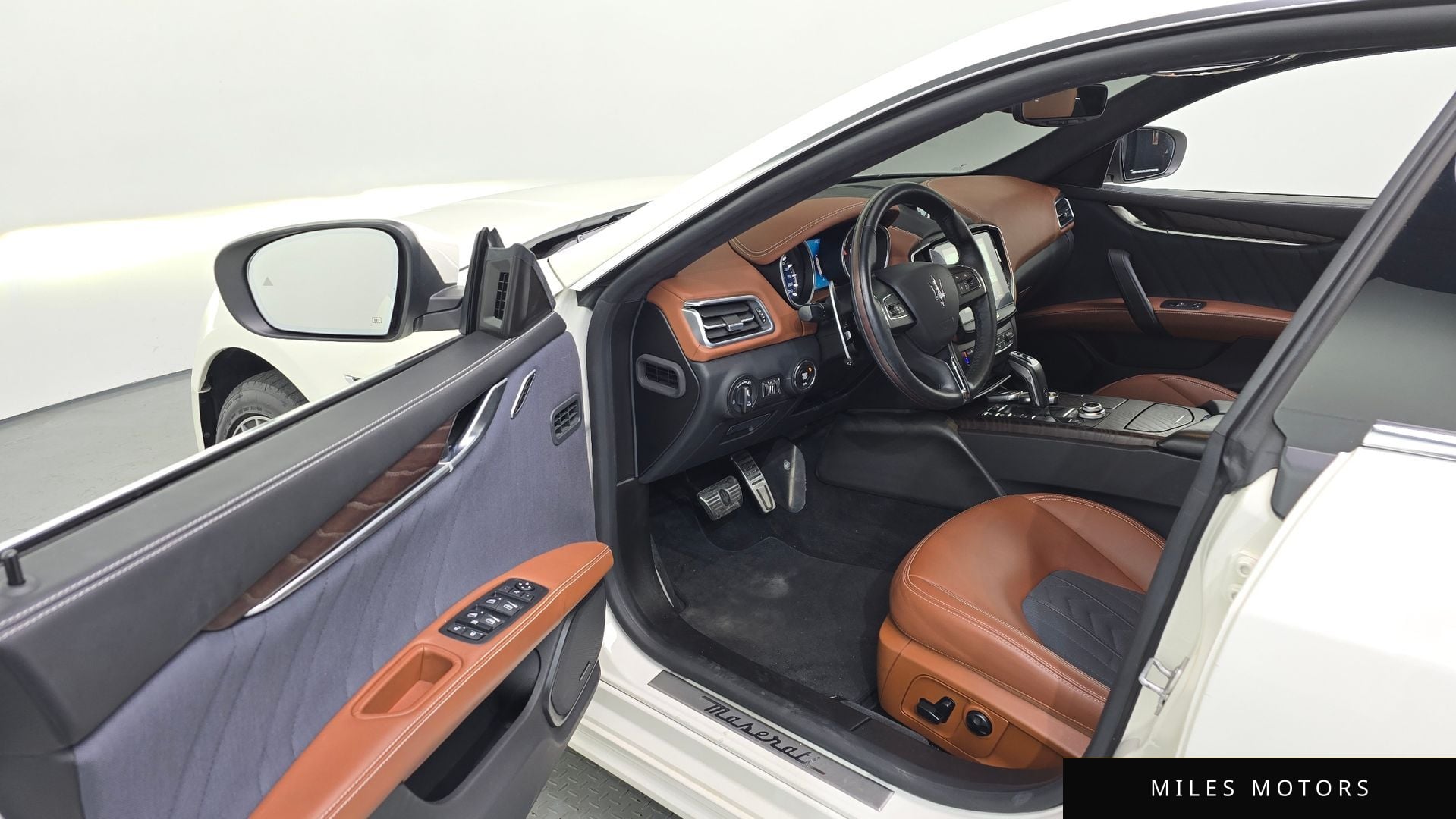 Maserati Ghibli 2020 — миниатюра 10