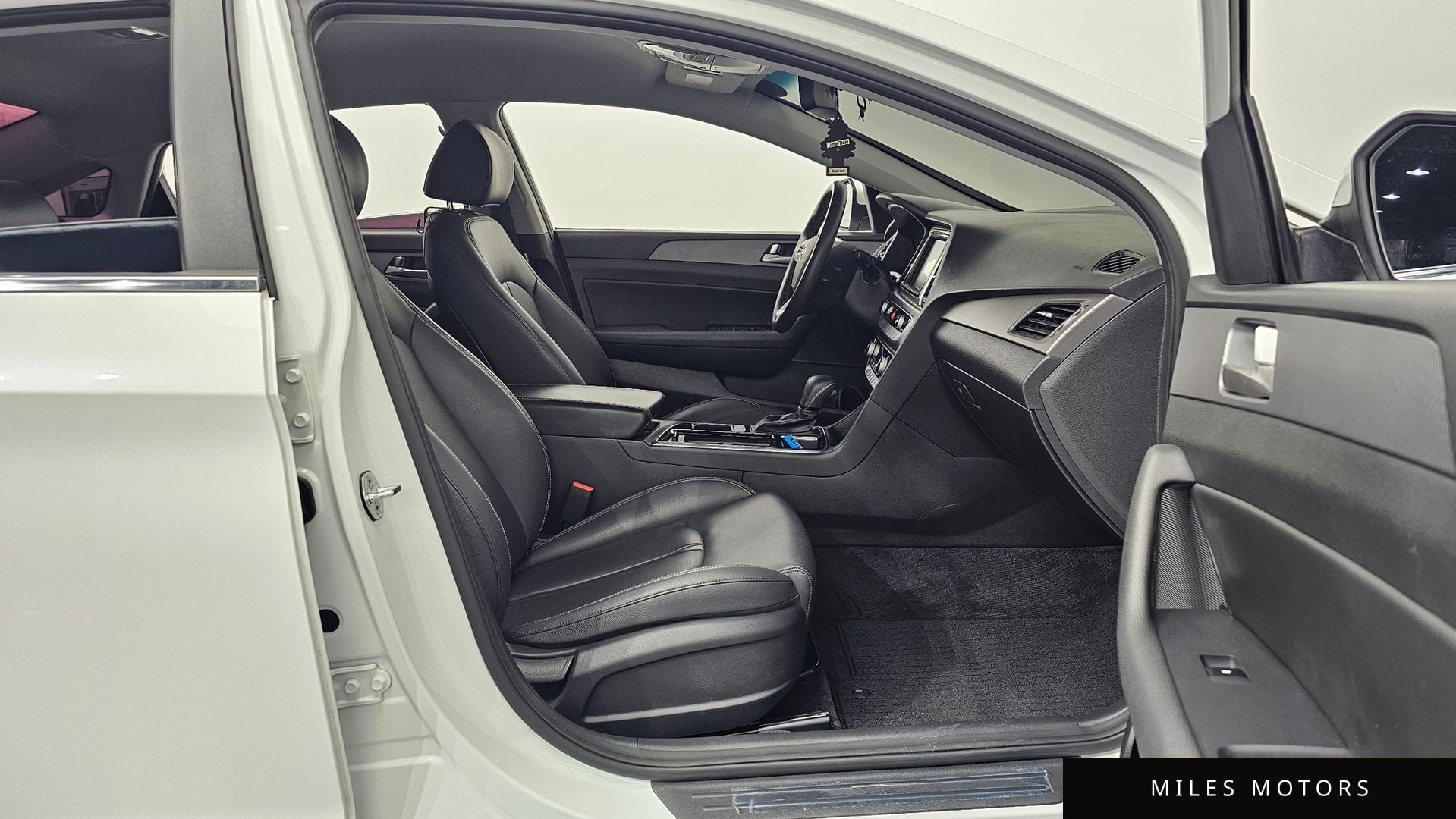 Hyundai Sonata 2018 — миниатюра 10