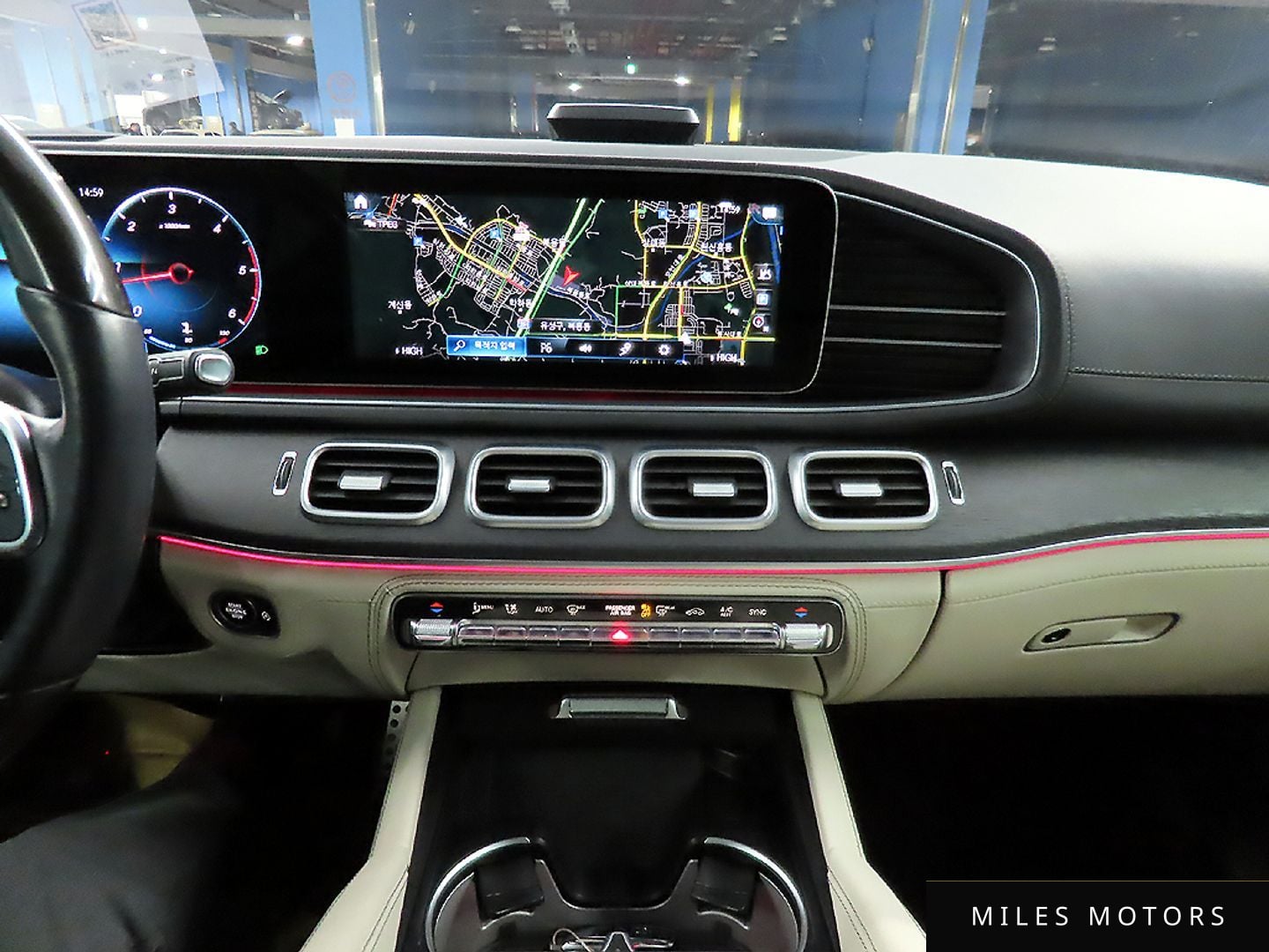 Mercedes-Benz GLS-Class X167 2023 — миниатюра 12