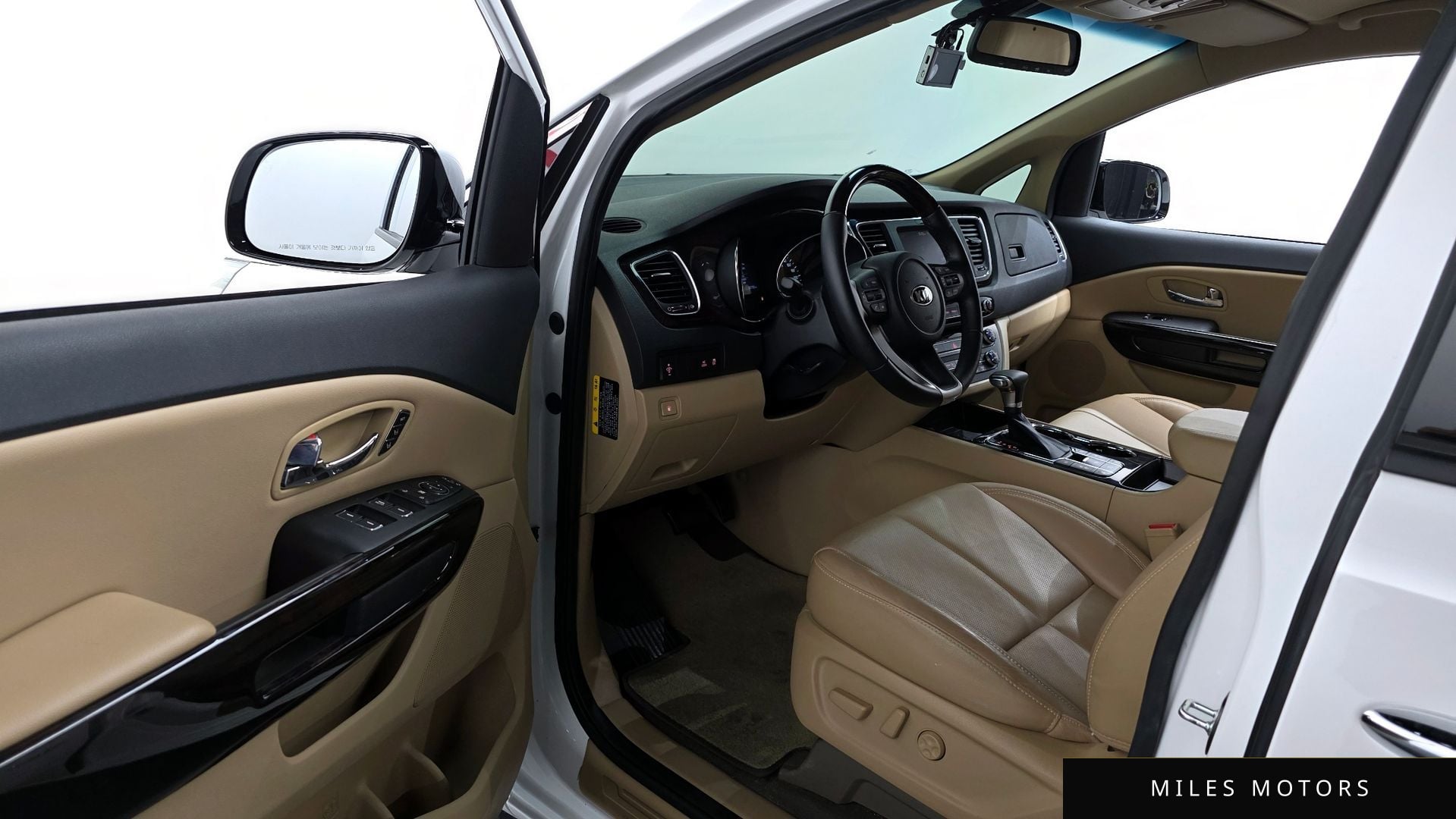 Kia Canival 2019 — миниатюра 10