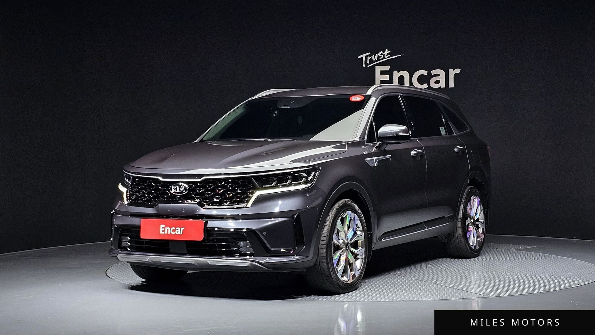 Kia Sorento 2021 — фото 1 из 12