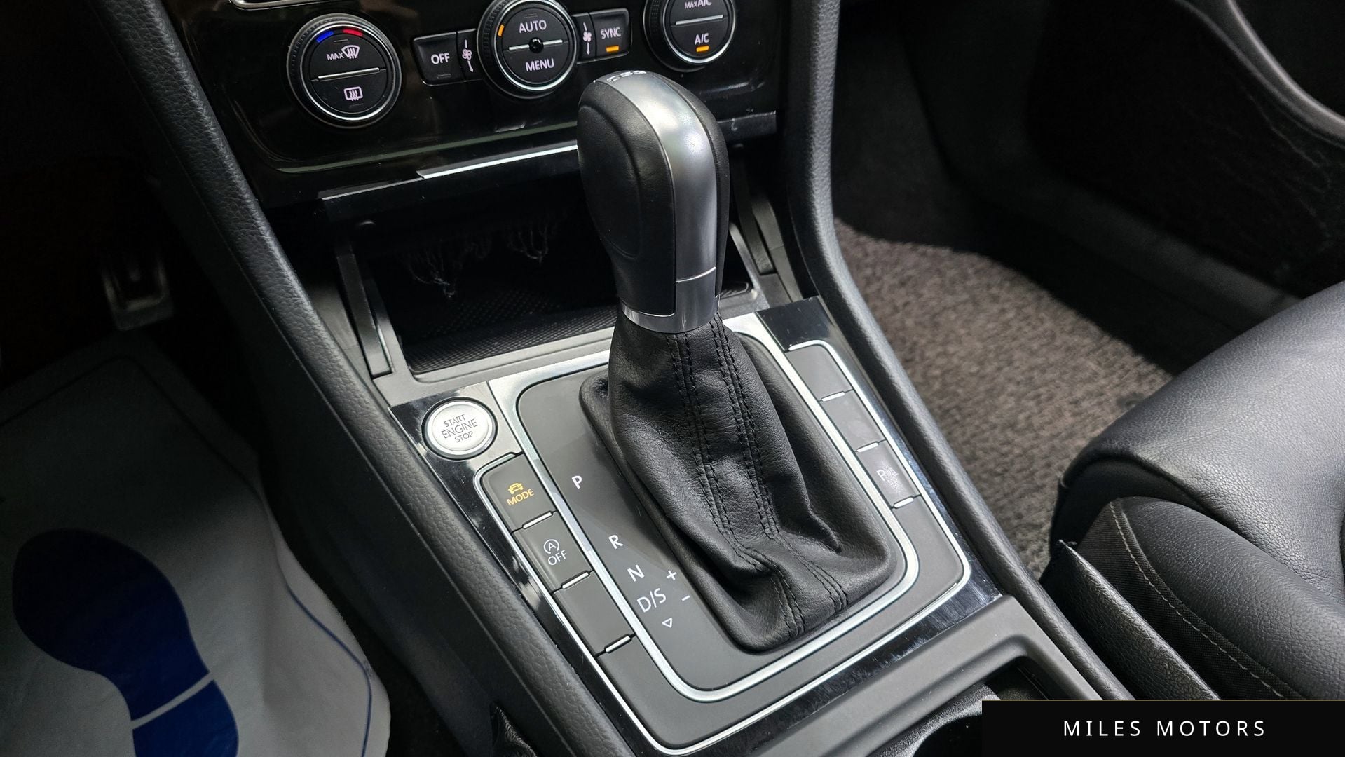 Volkswagen 골프 2015 — миниатюра 9
