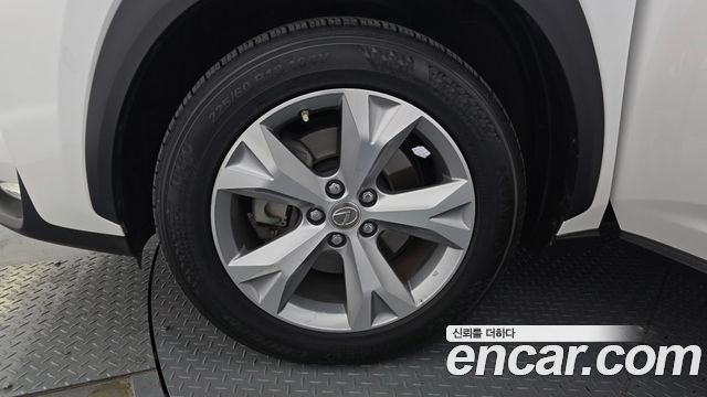 Лексус NX300h 2015 — миниатюра 5