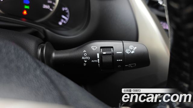Лексус NX300h 2015 — миниатюра 15
