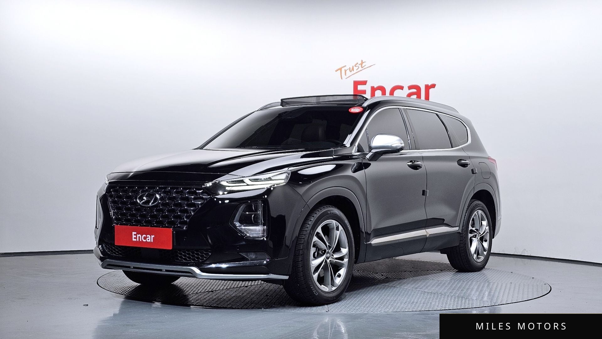 Hyundai Santafe 2020 — фото 1 из 12