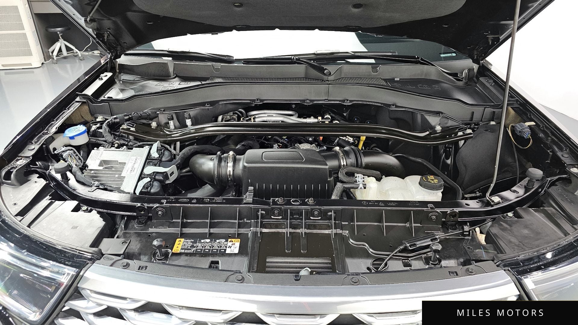 Ford Explorer 2023 — миниатюра 6