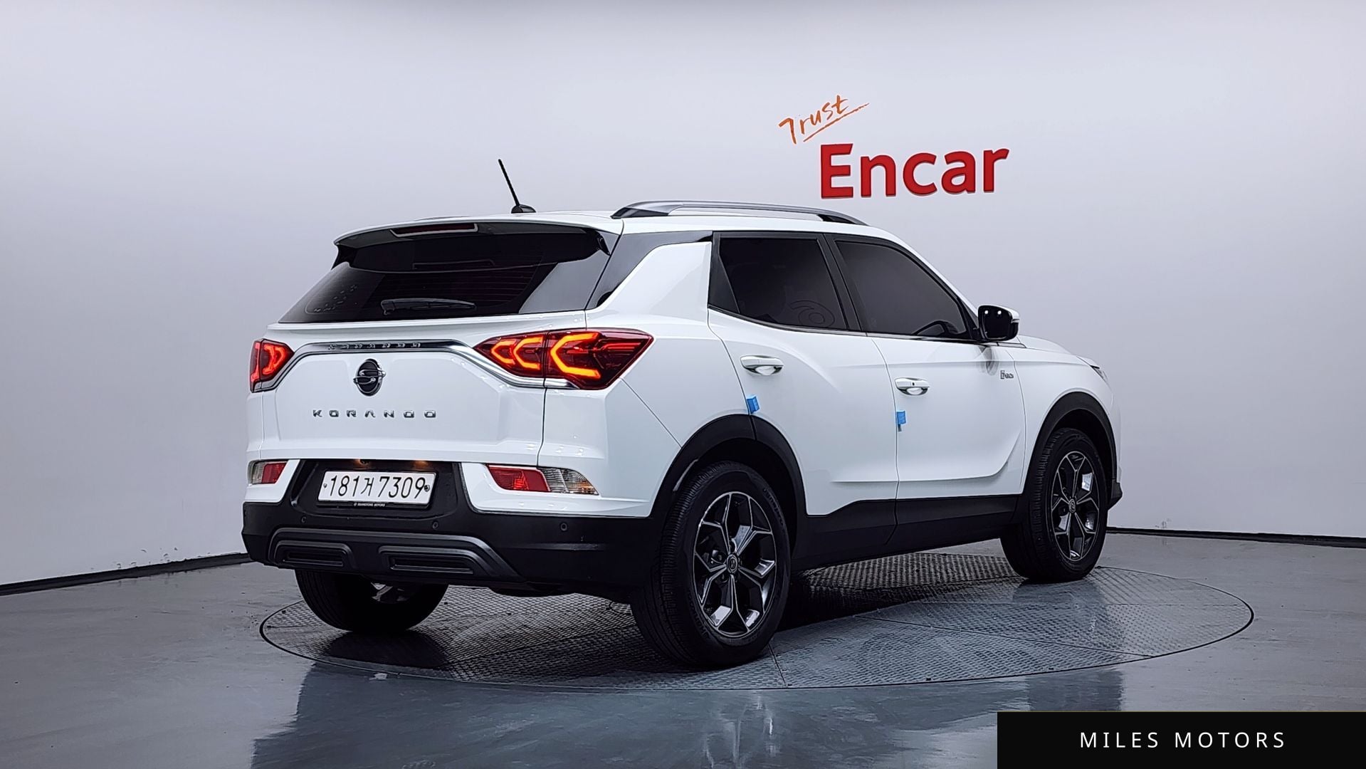 KG Mobility Beautiful Korando 2021 — миниатюра 2