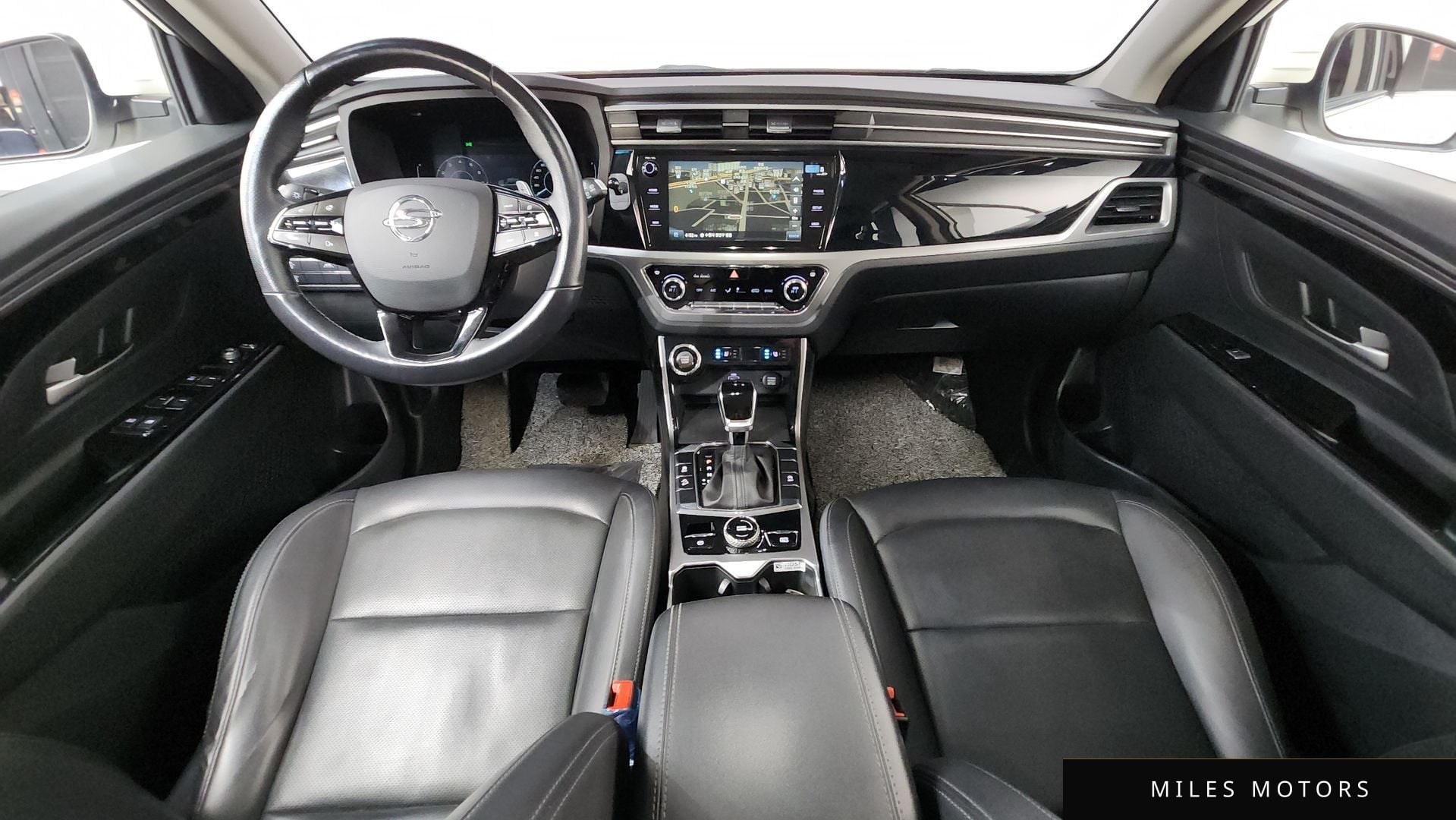 KG Mobility Beautiful Korando 2021 — миниатюра 7