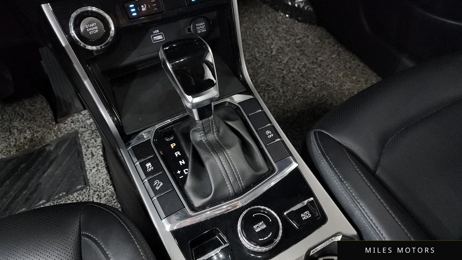KG Mobility Beautiful Korando 2021 — миниатюра 9