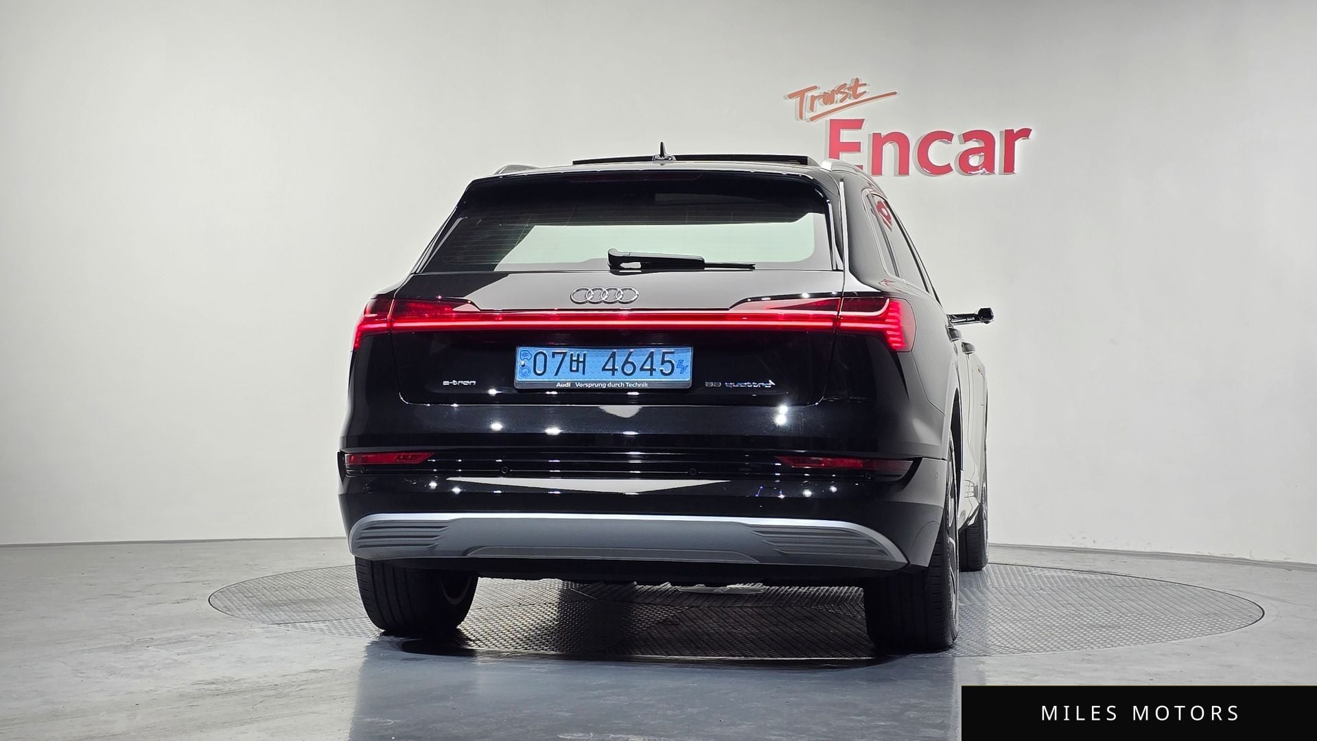 Audi e-트론 2022 — миниатюра 4
