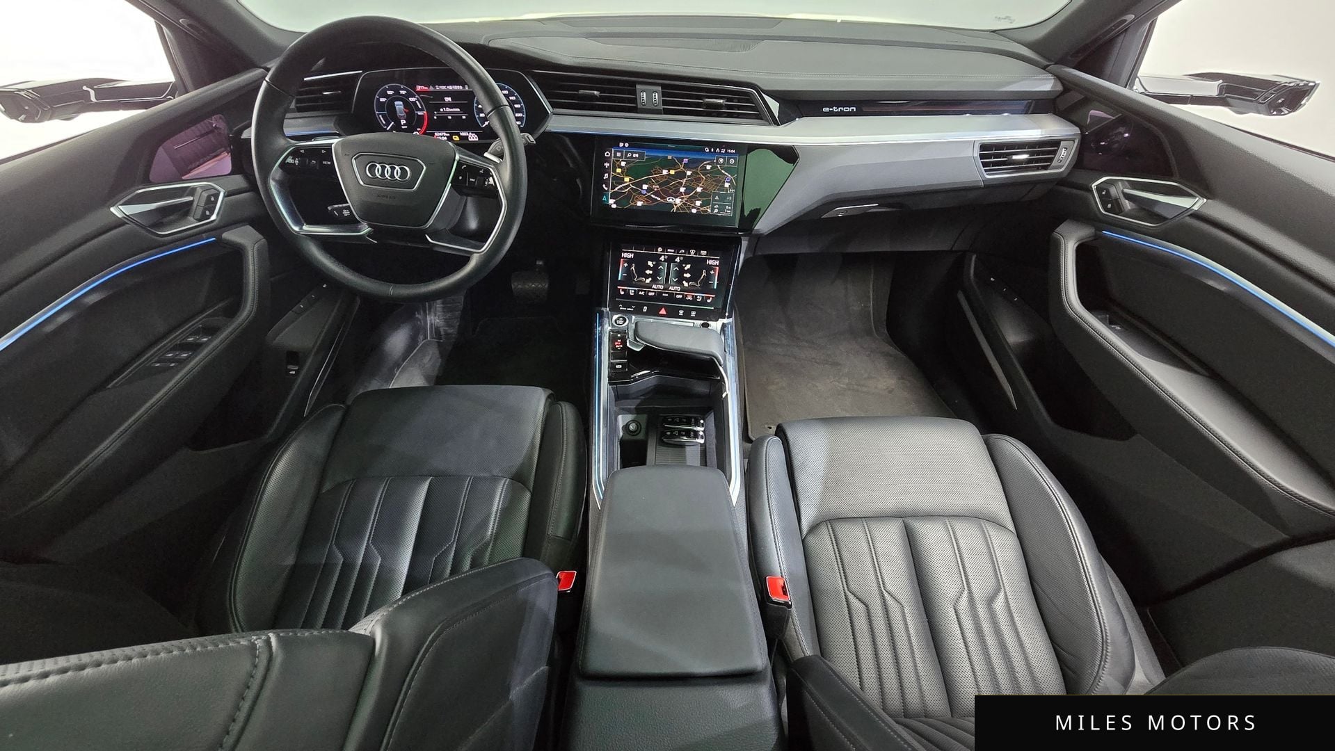 Audi e-트론 2022 — миниатюра 7