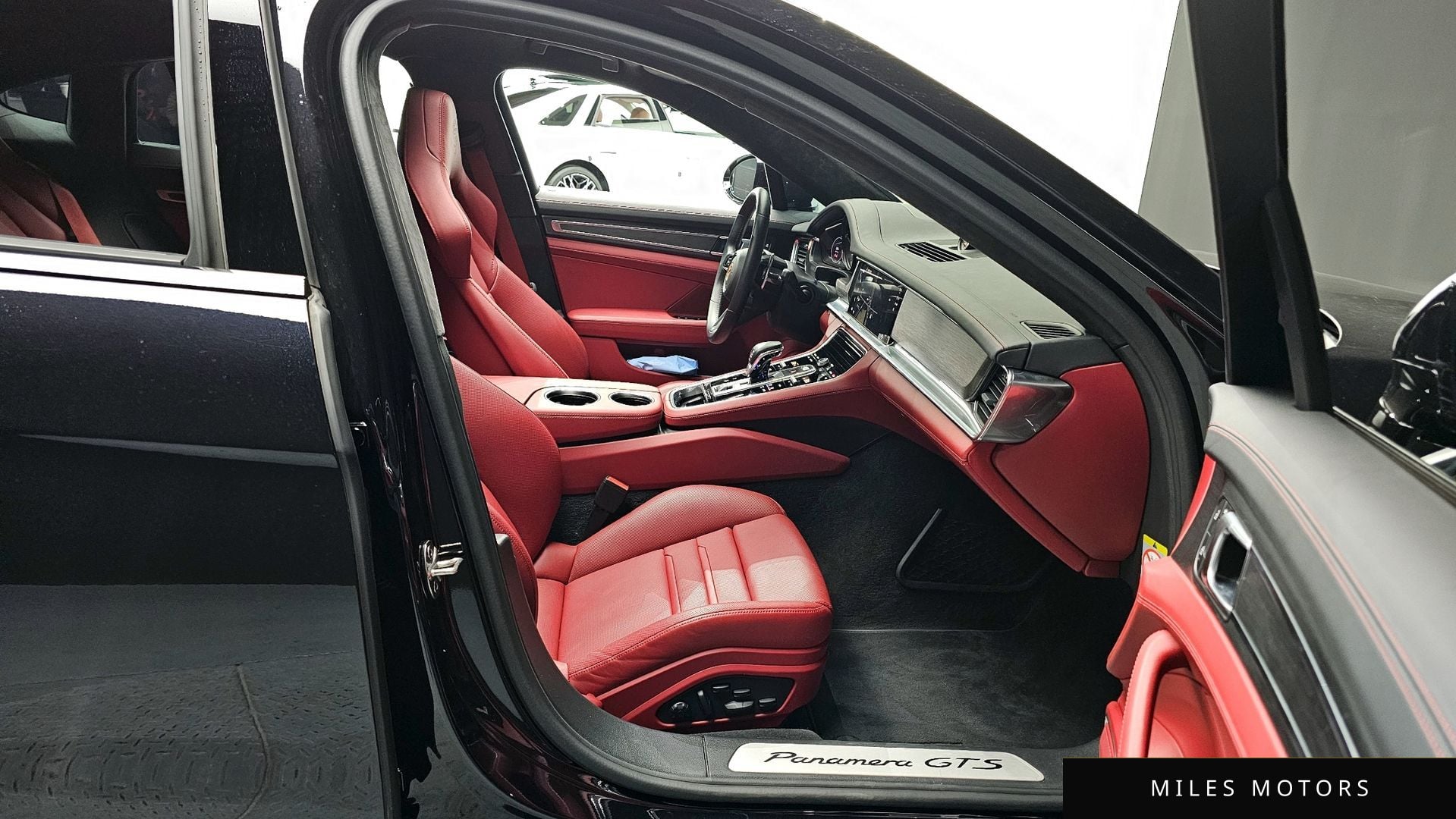 Porsche 파나메라 (971) 2023 — миниатюра 11
