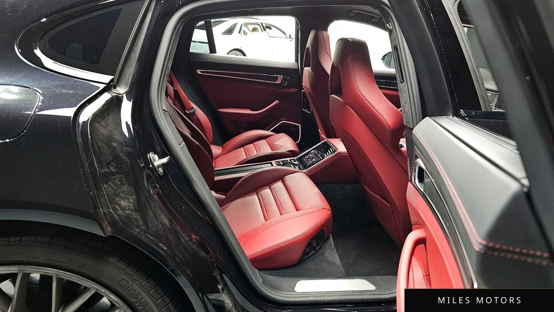 Porsche 파나메라 (971) 2023 — миниатюра 12