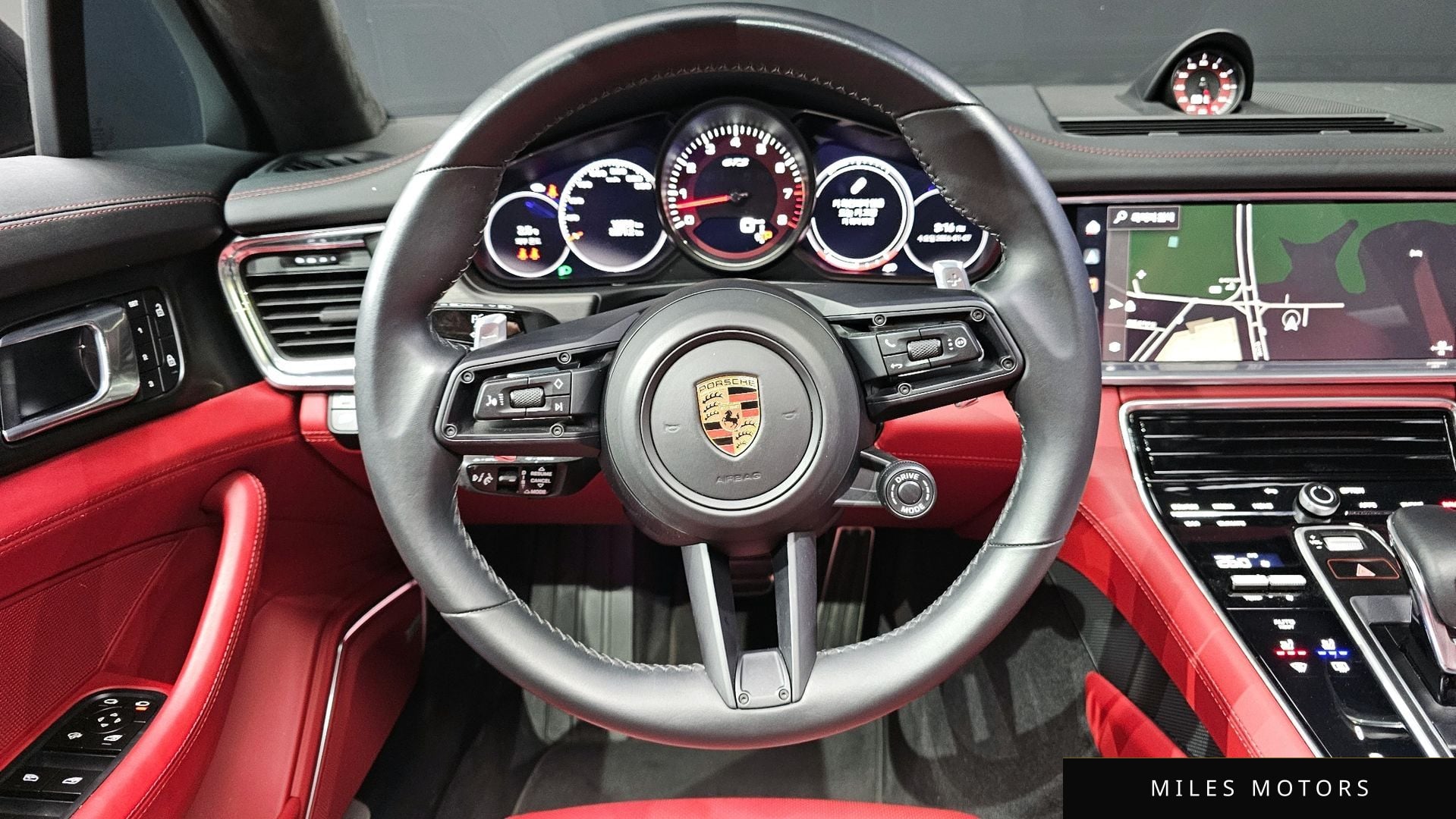 Porsche 파나메라 (971) 2023 — миниатюра 13