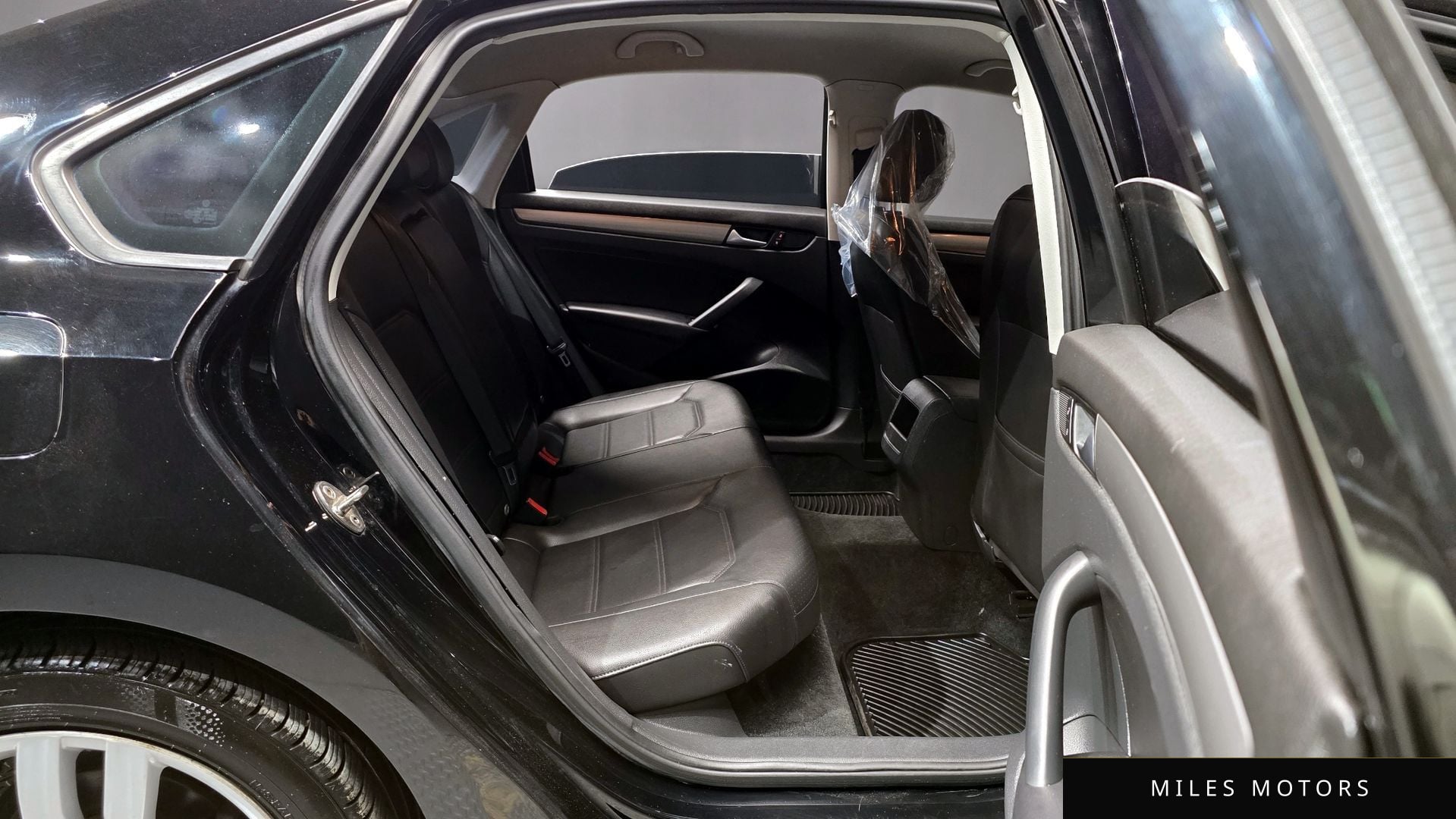 Volkswagen Passat 2015 — миниатюра 12
