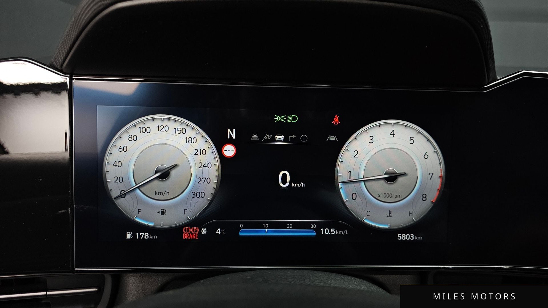 Hyundai AVANTE 2024 — миниатюра 8