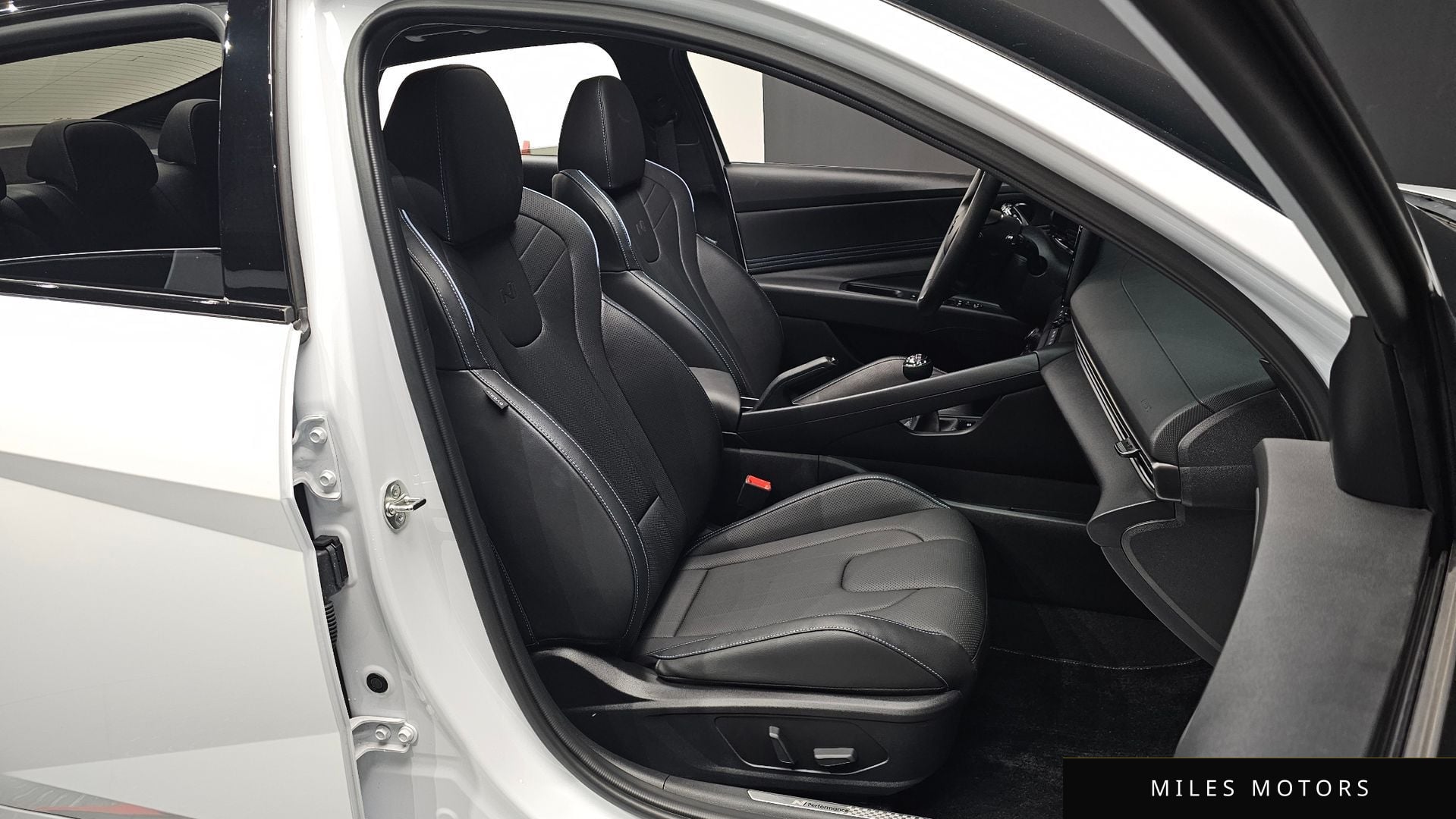 Hyundai AVANTE 2024 — миниатюра 10