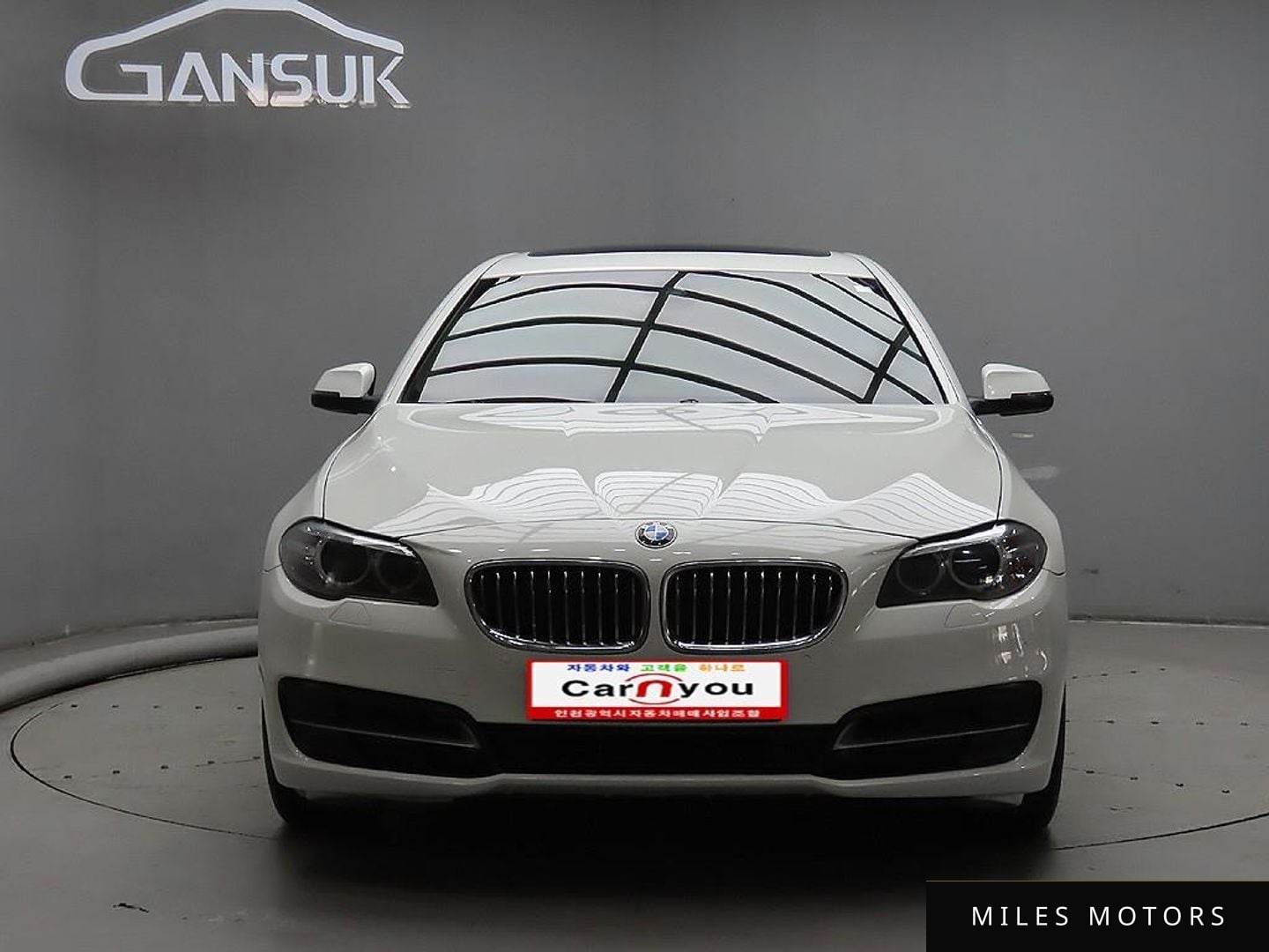 BMW 5 Series (F10) 2015 — миниатюра 3