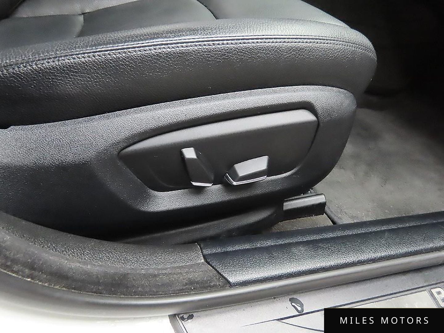 BMW 5 Series (F10) 2015 — миниатюра 10
