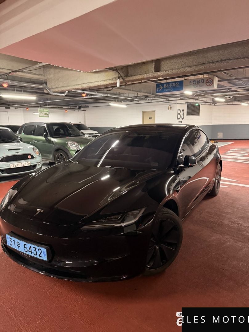 Tesla 모델 3 2024 — миниатюра 3
