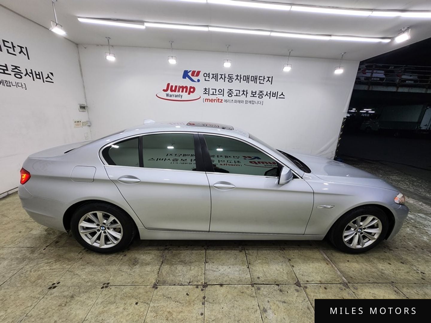 BMW 5 Series (F10) 2012 — миниатюра 7