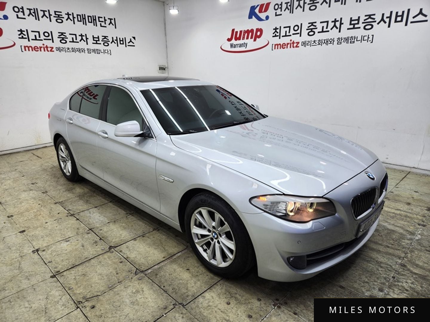 BMW 5 Series (F10) 2012 — миниатюра 8