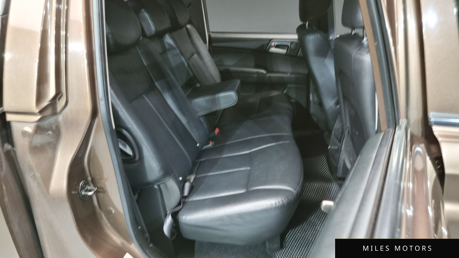 KG Mobility KORANDO 2015 — миниатюра 12