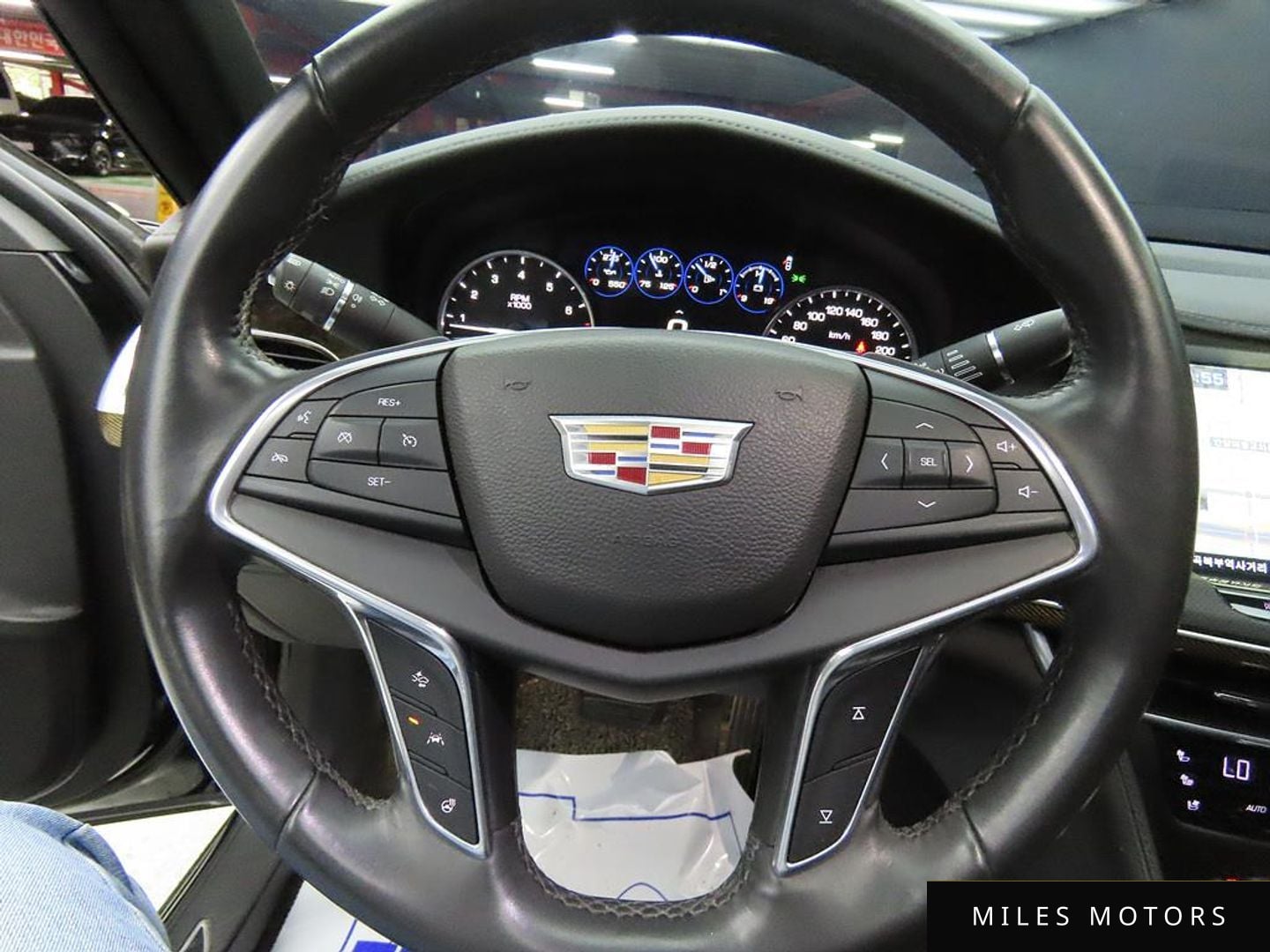 Cadillac CT6 2016 — миниатюра 8