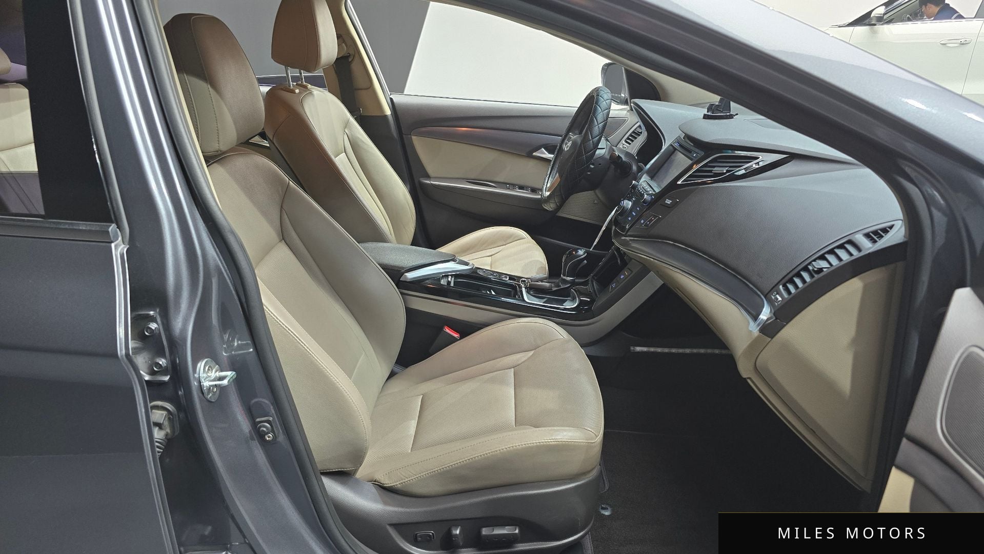 Hyundai i40 살룬 2012 — миниатюра 10