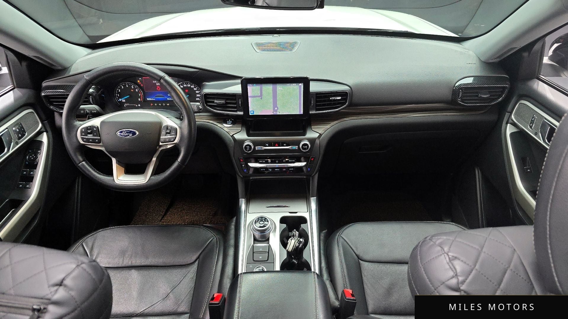 Ford Explorer 2020 — миниатюра 7