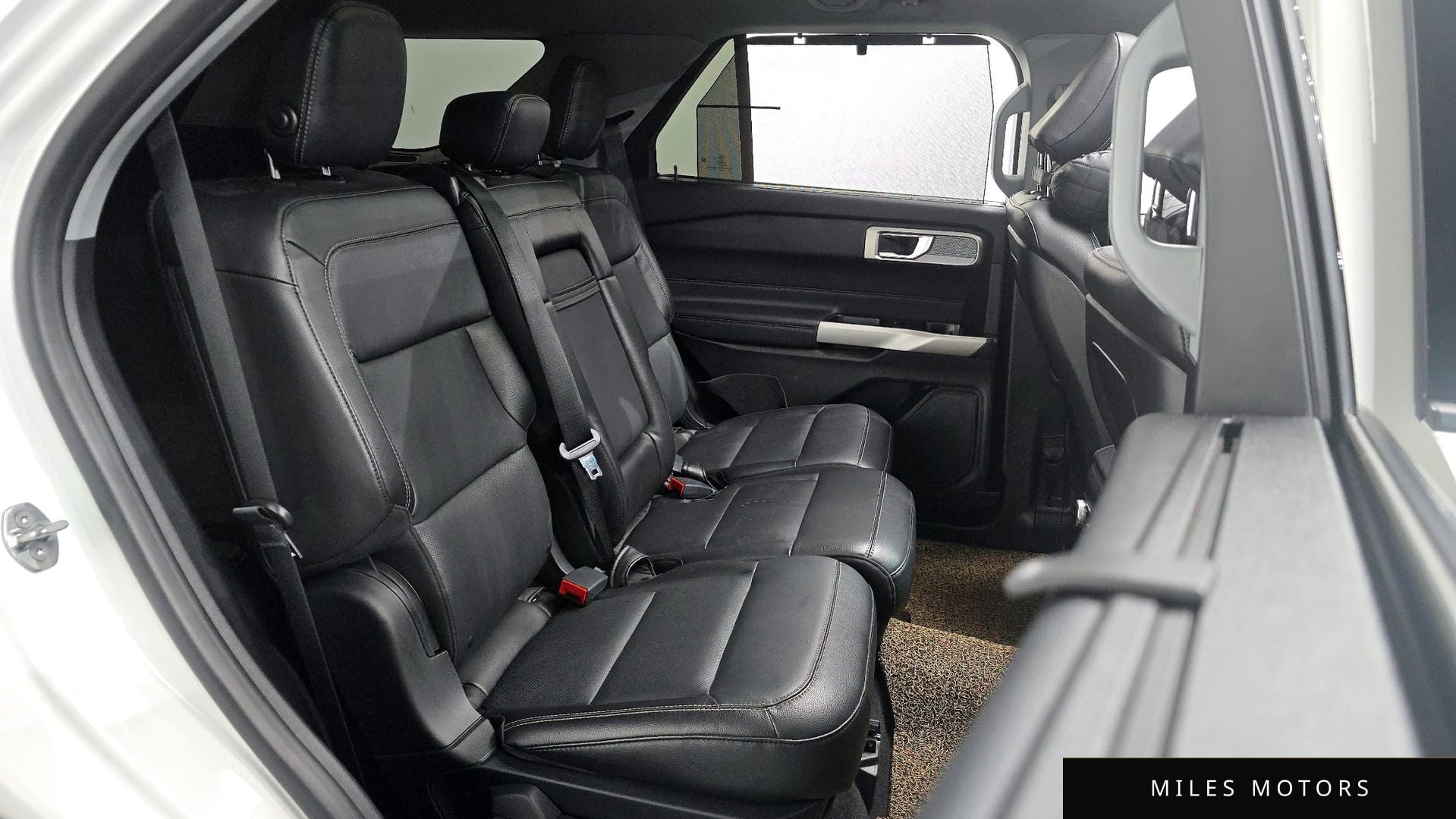 Ford Explorer 2020 — миниатюра 12