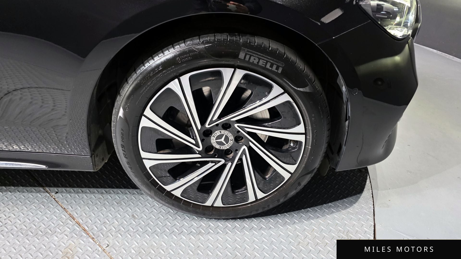 Mercedes-Benz E-Class W214 2024 — миниатюра 5