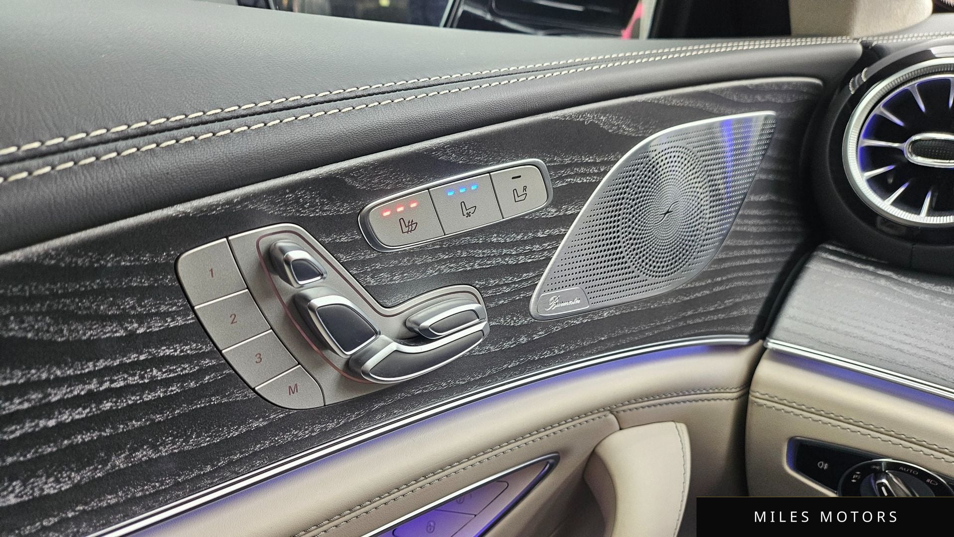 Mercedes-Benz AMG GT 2023 — миниатюра 17