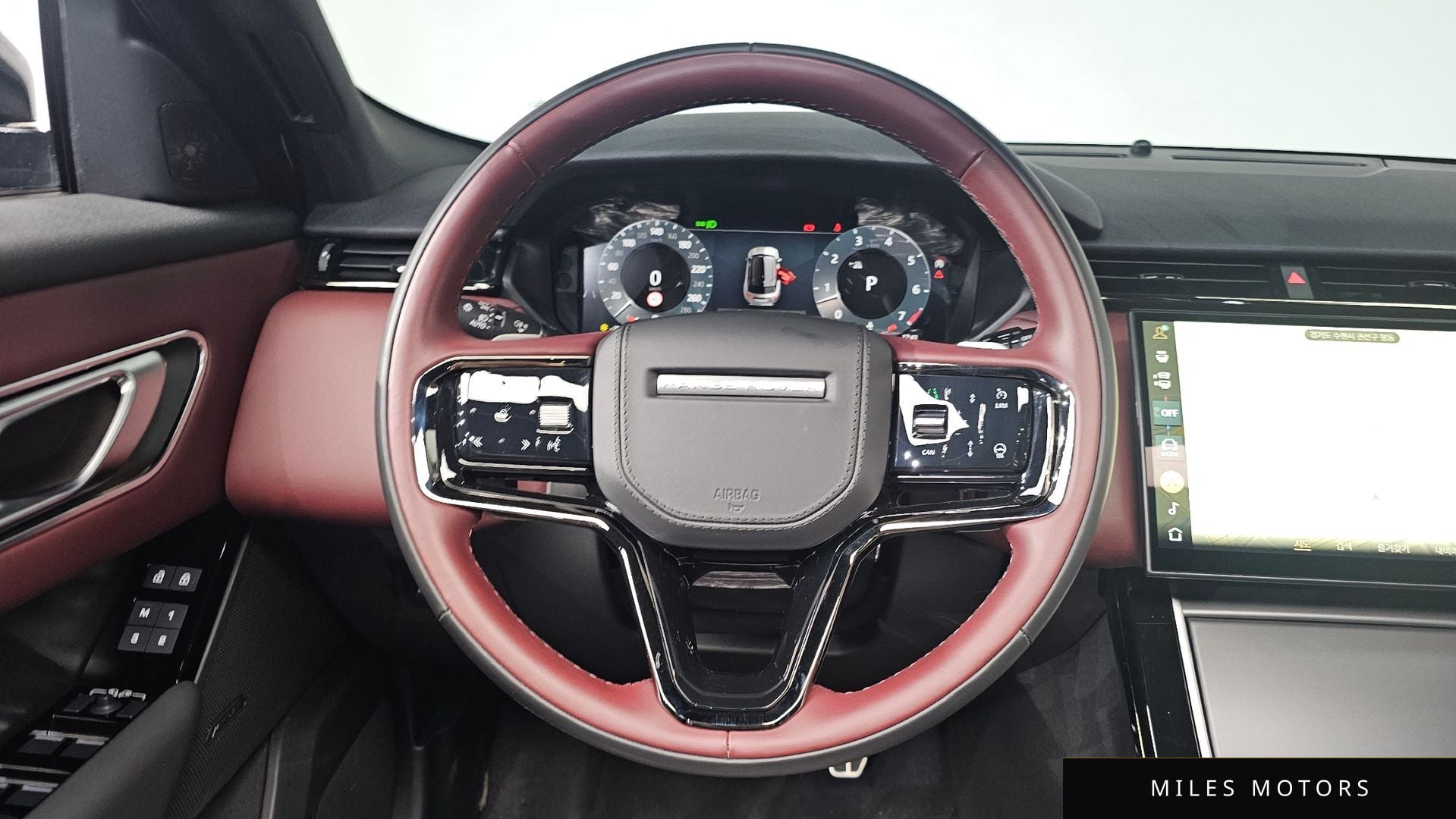 Land Rover 레인지로버 벨라 2025 — миниатюра 13
