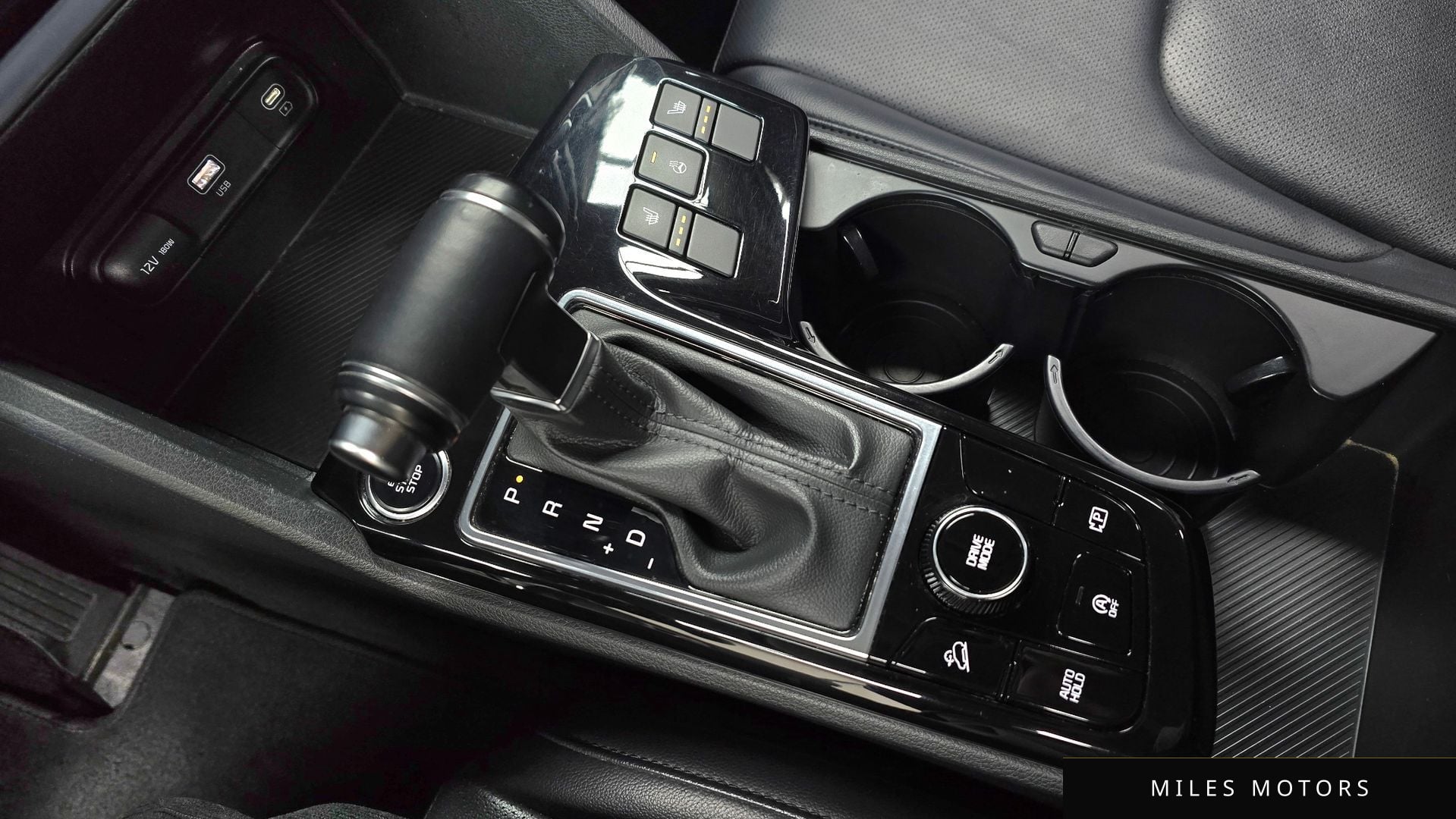 Kia Sportage 2022 — миниатюра 9