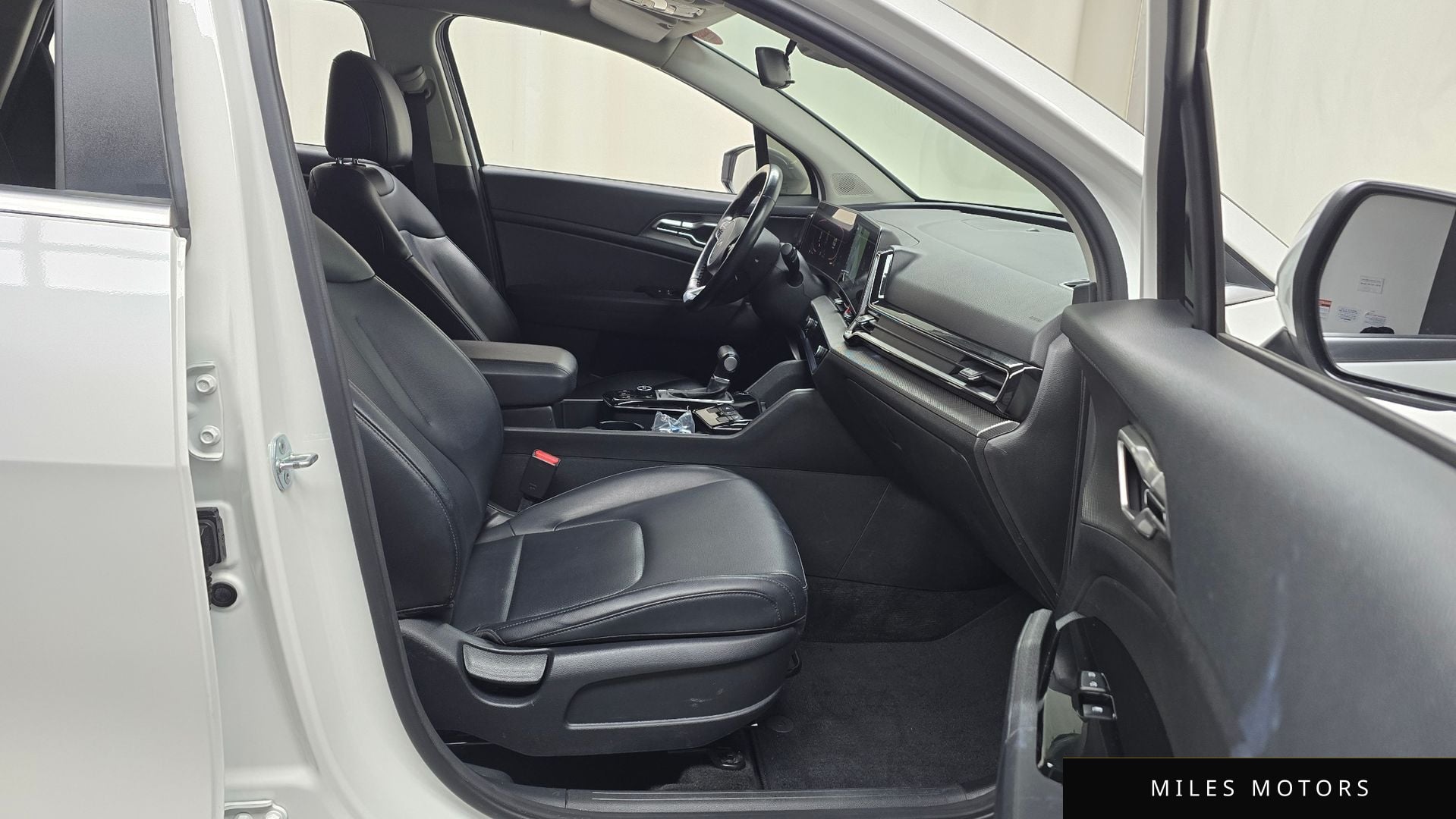 Kia Sportage 2022 — миниатюра 11