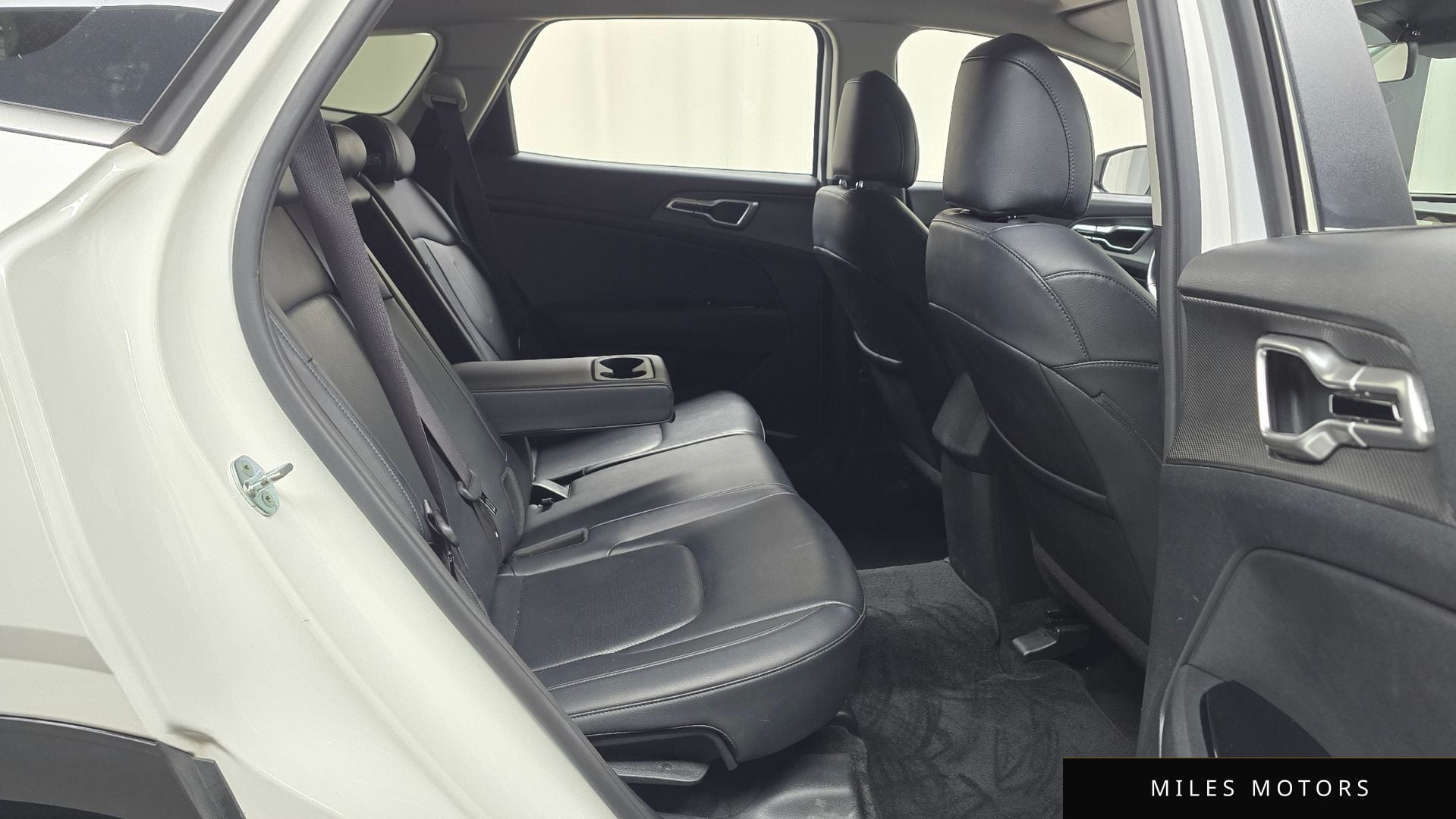 Kia Sportage 2022 — миниатюра 12
