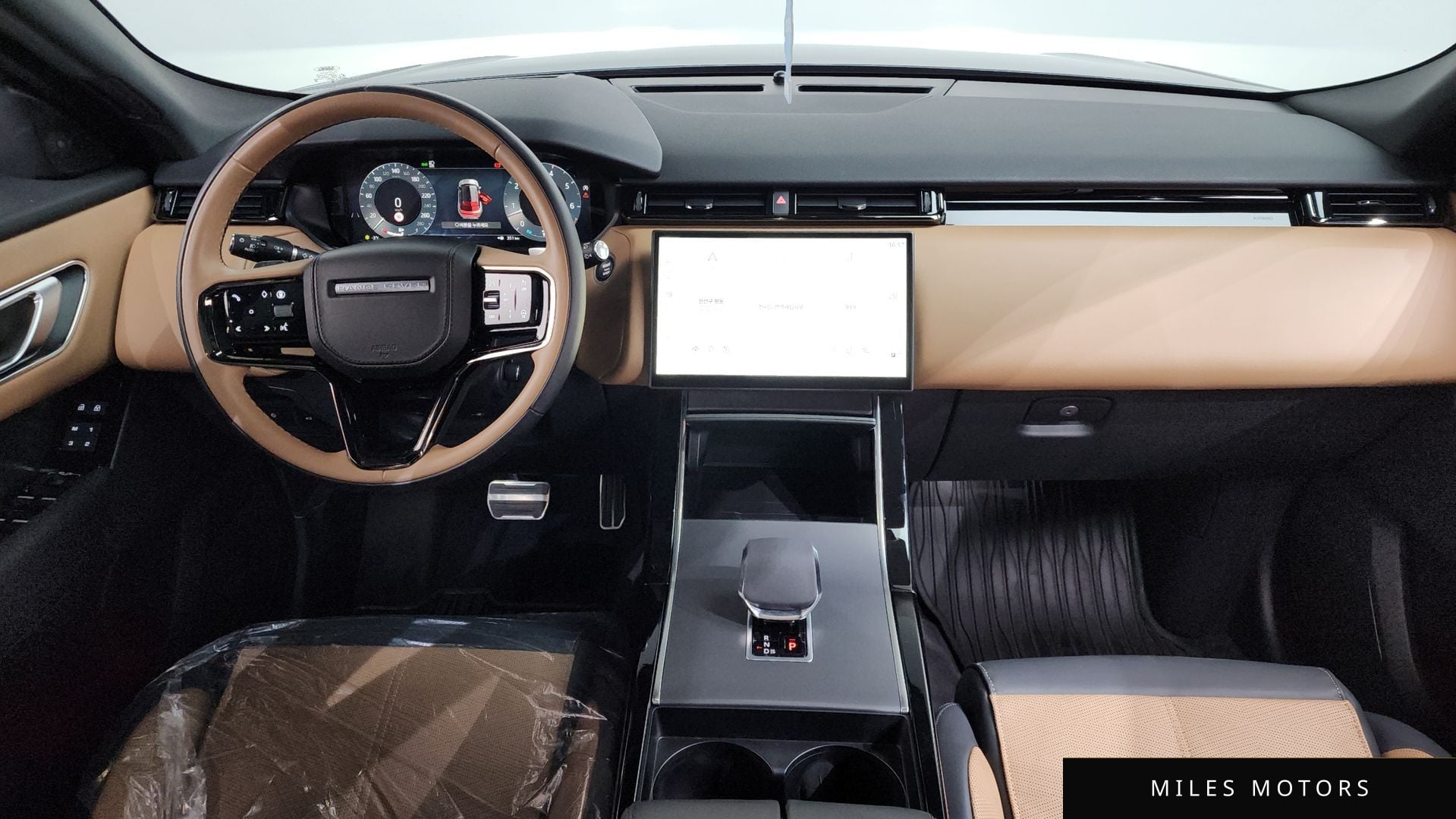 Land Rover 레인지로버 벨라 2025 — миниатюра 6