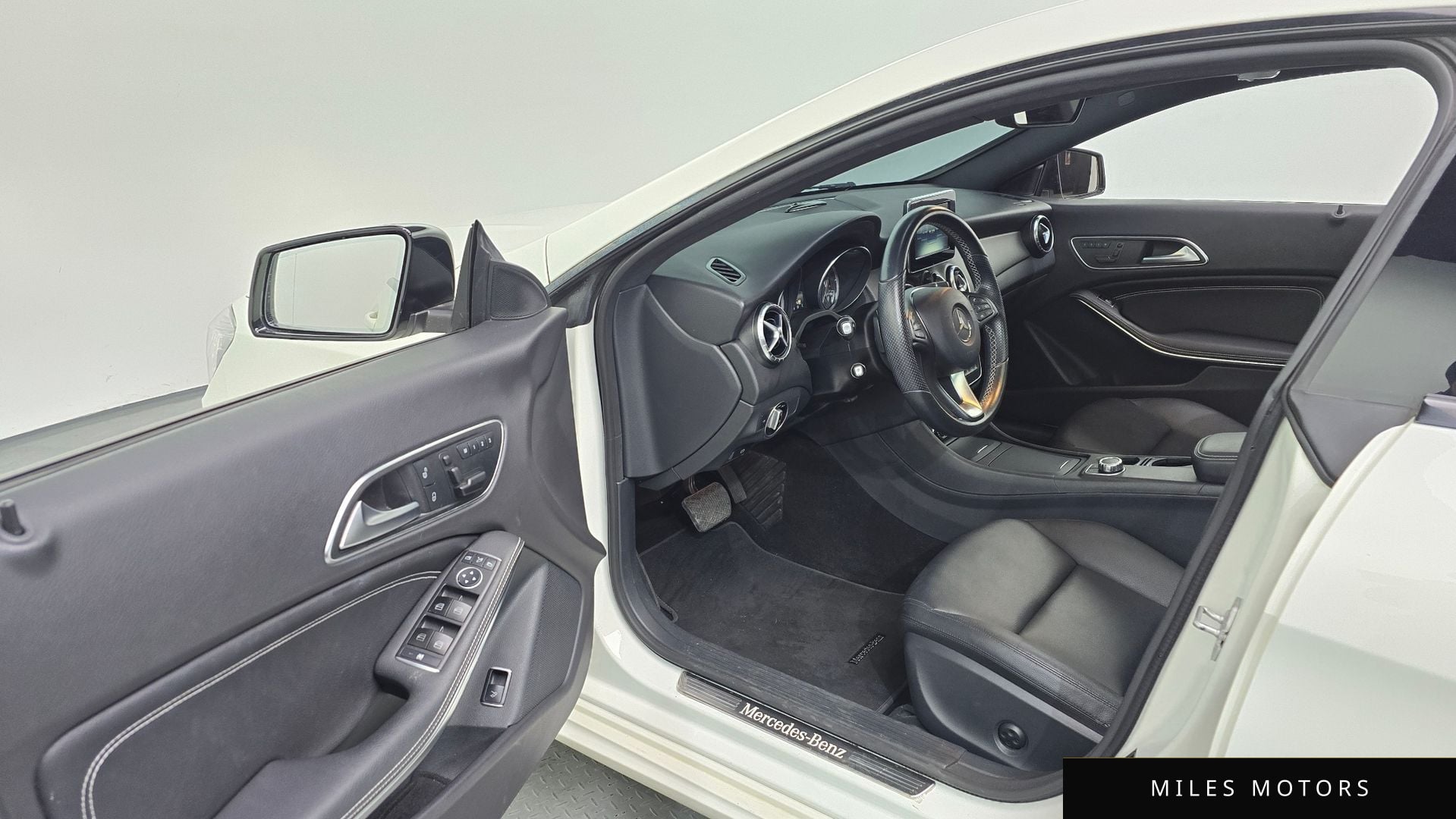 Mercedes-Benz CLA-Class C117 2015 — миниатюра 10